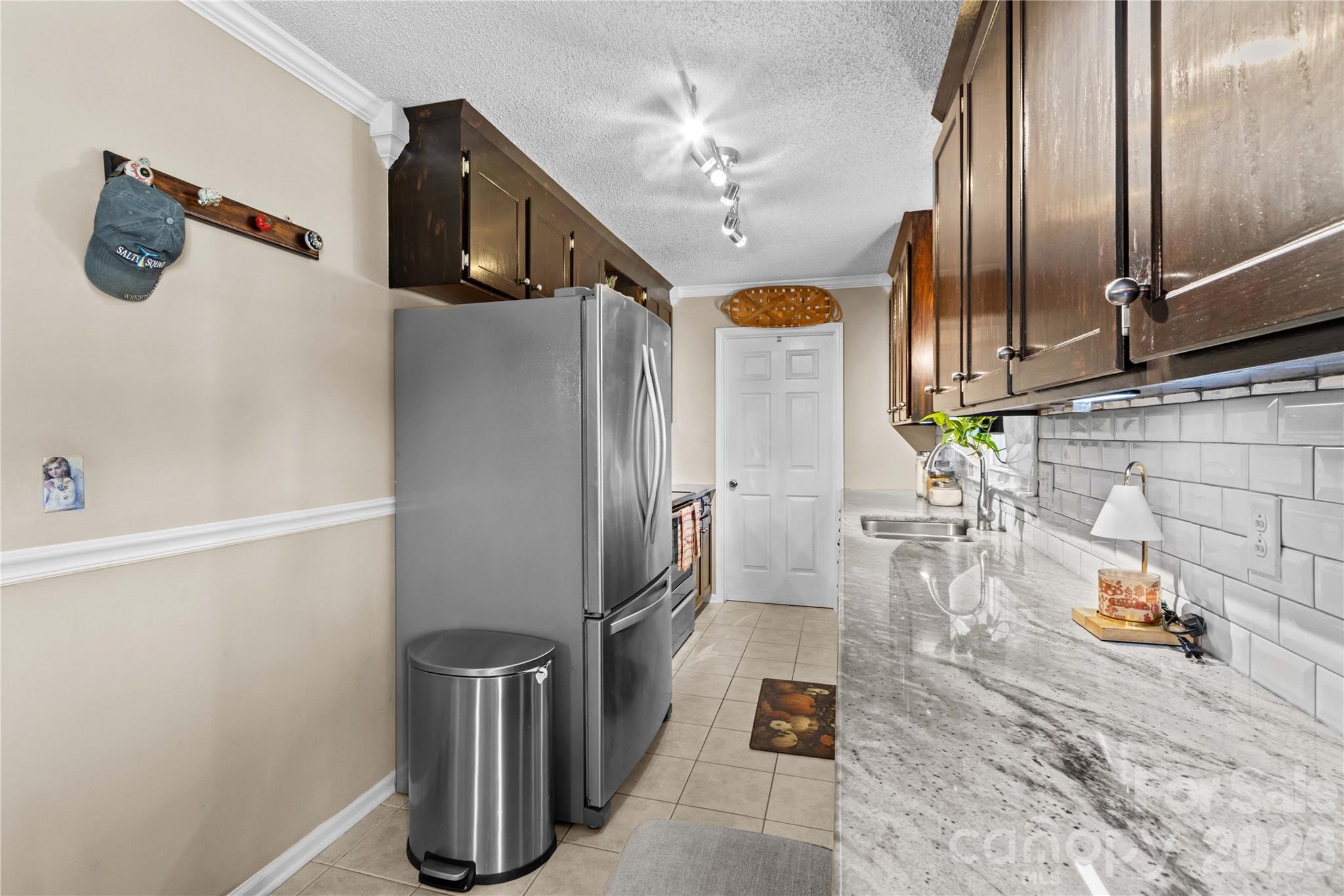 186 Antler Drive Property Photo 13