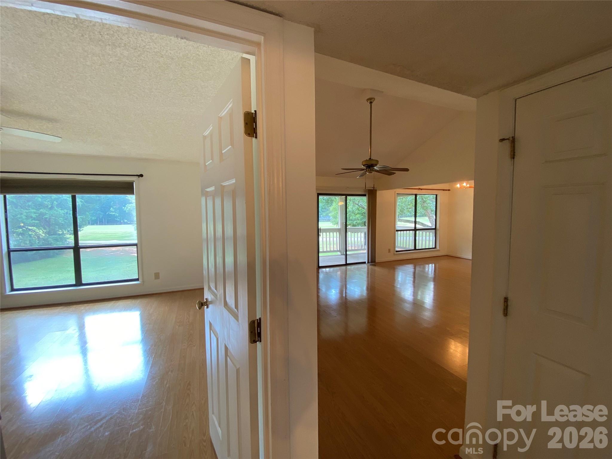 7962 Greenside Court Property Photo 16