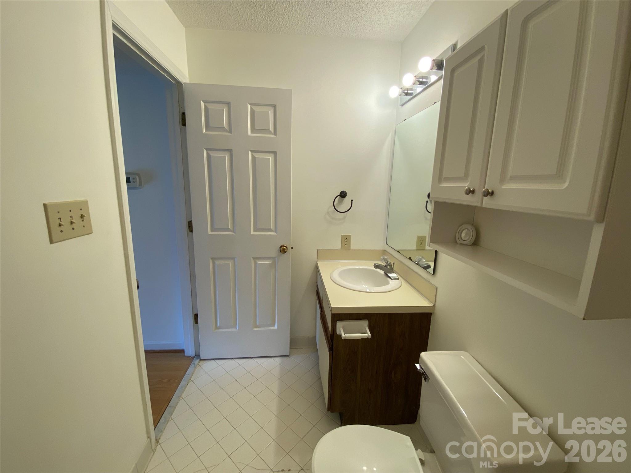 7962 Greenside Court Property Photo 25