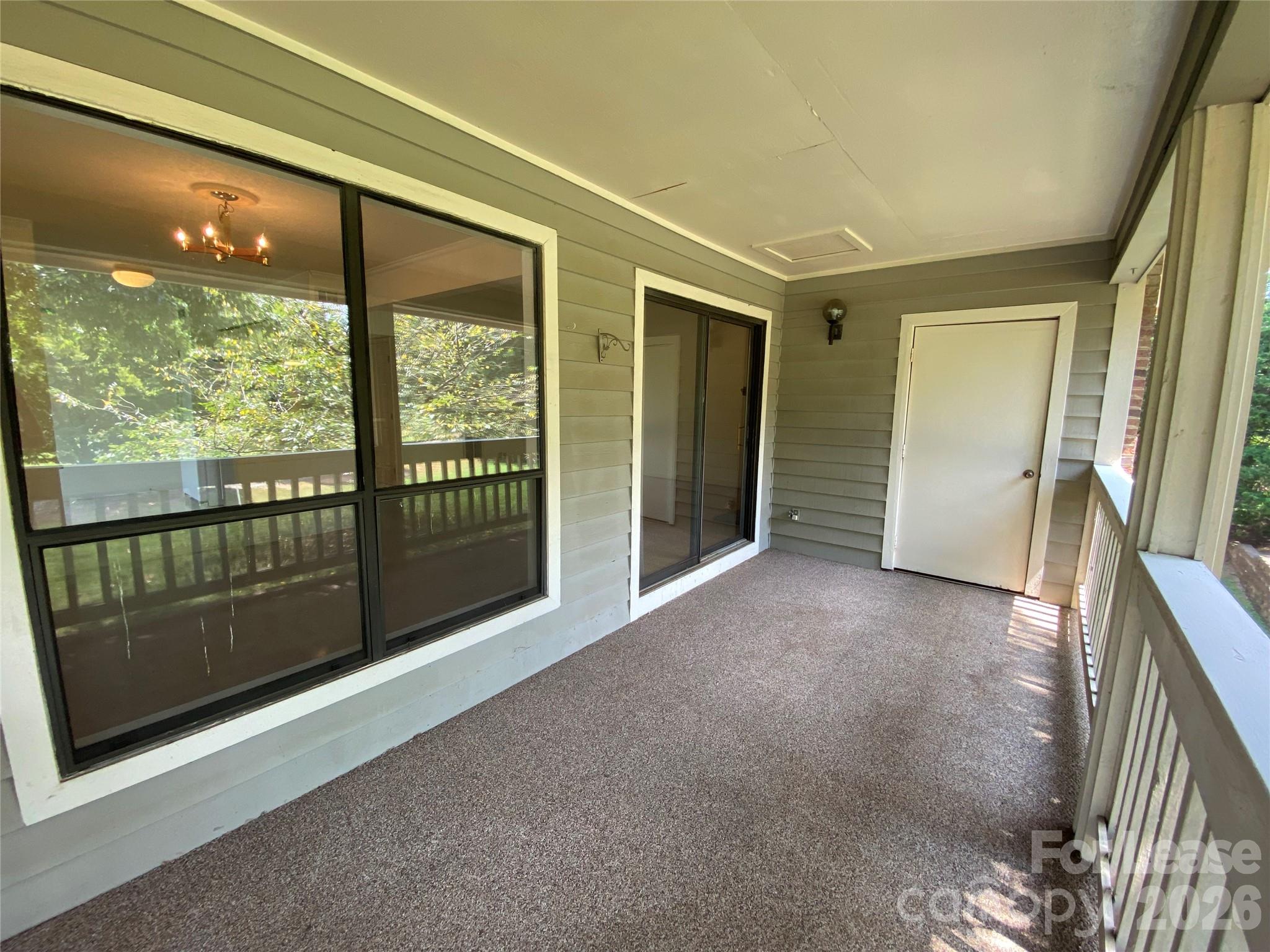 7962 Greenside Court Property Photo 27