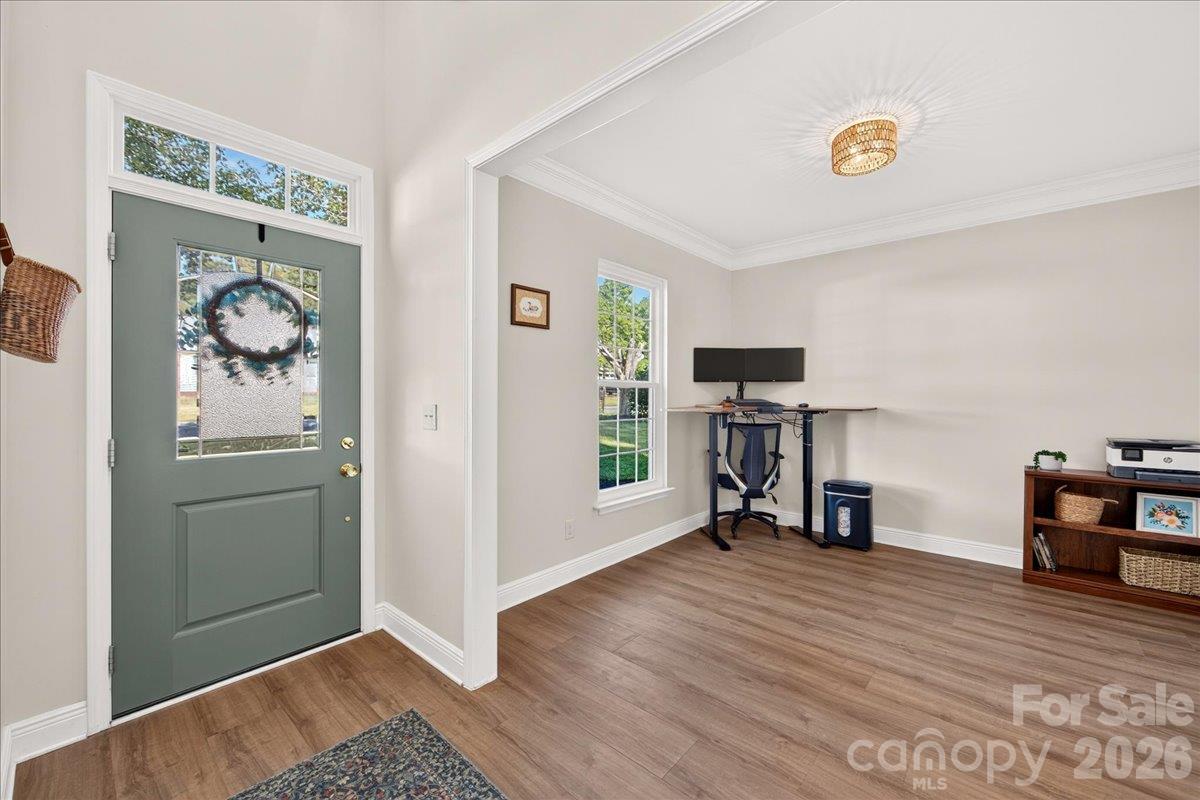 3700 Brookstone Trail Property Photo 4