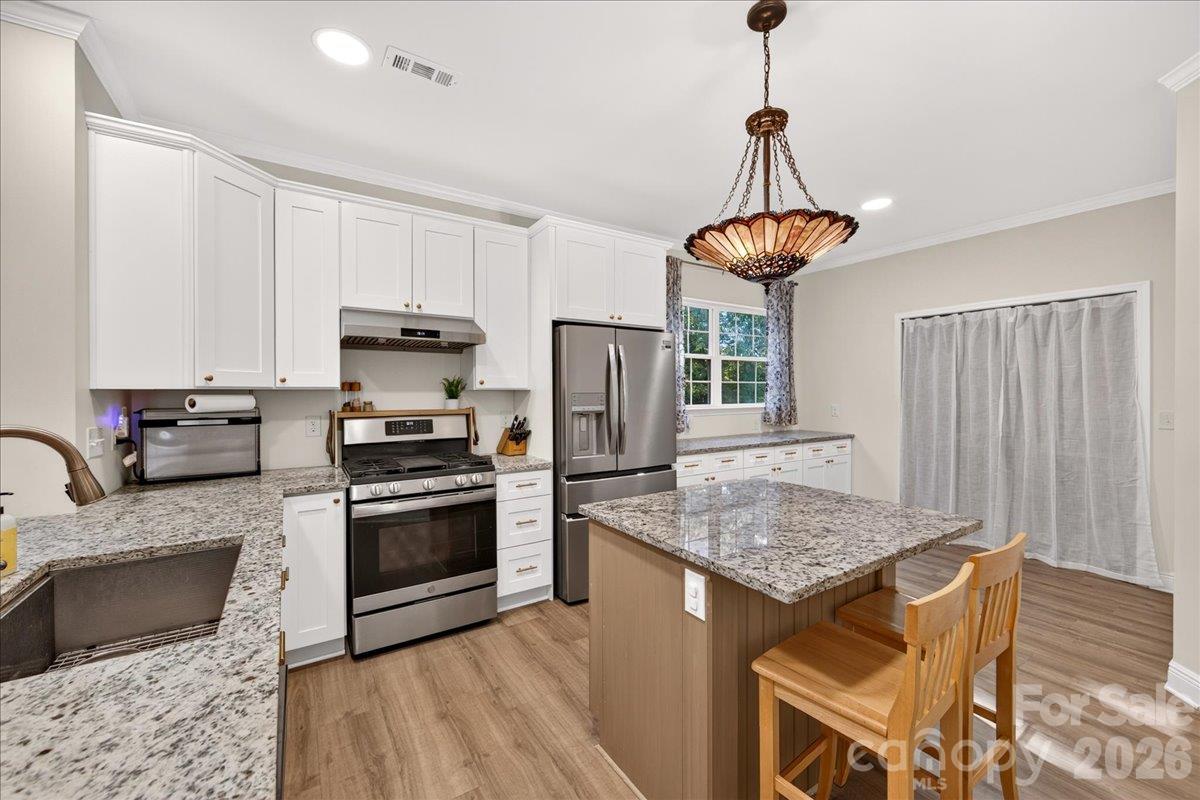 3700 Brookstone Trail Property Photo 14