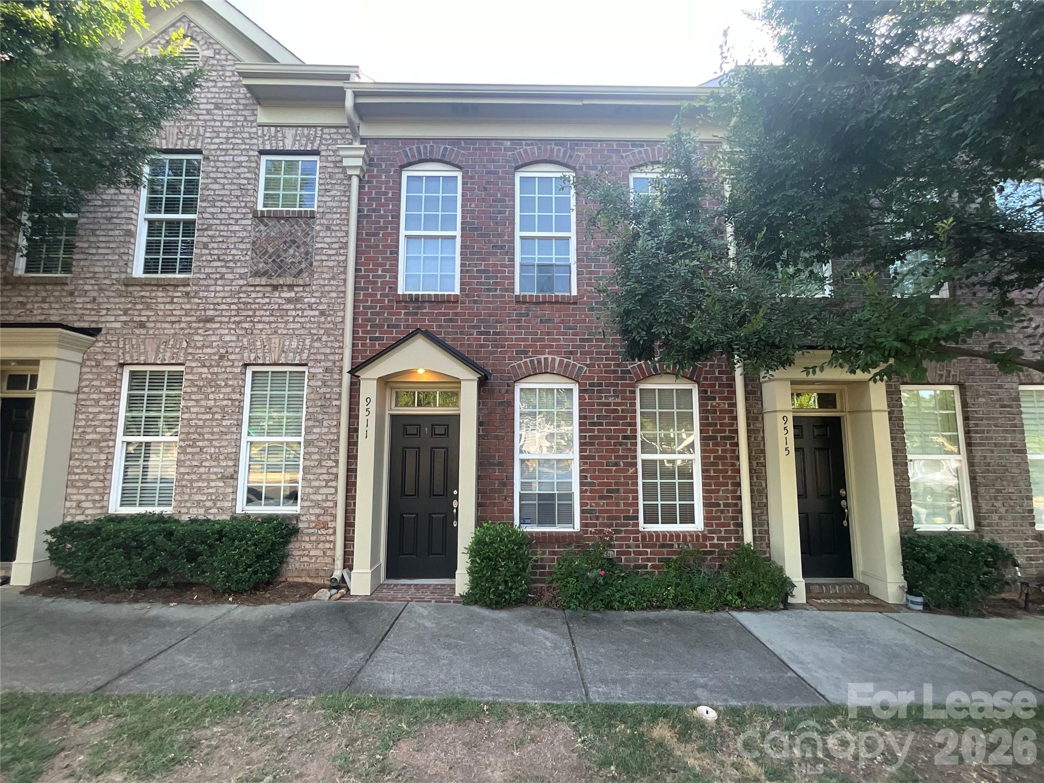 9511 Longstone Lane Property Photo 1