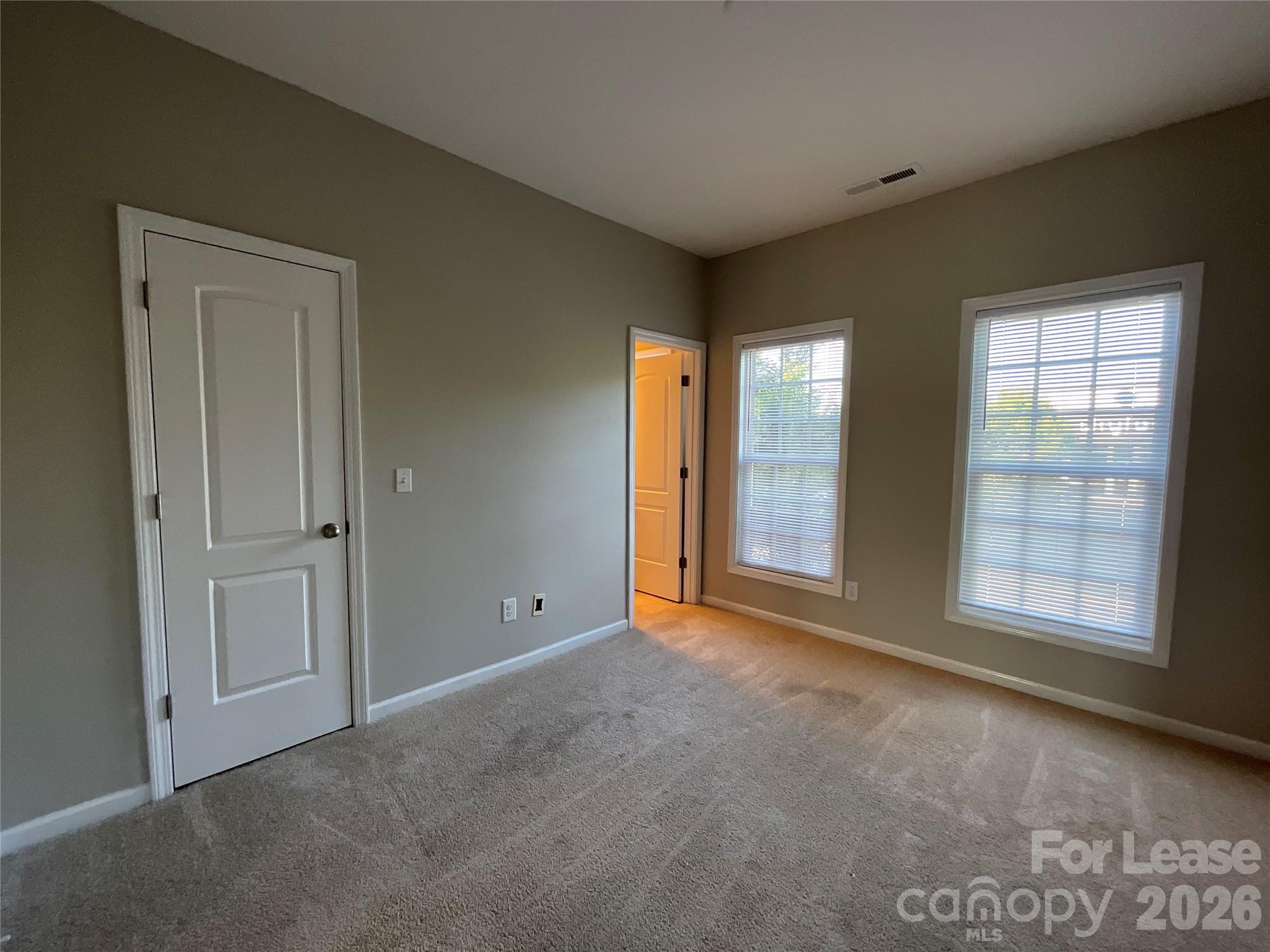 9511 Longstone Lane Property Photo 8