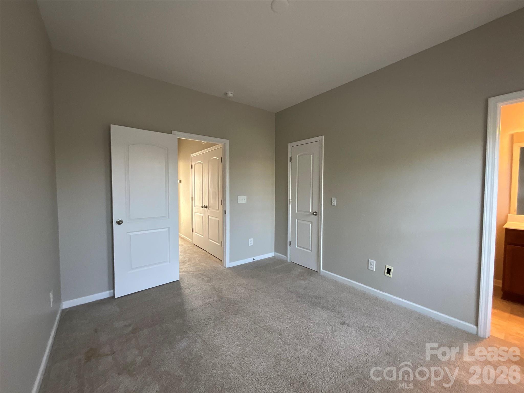 9511 Longstone Lane Property Photo 9