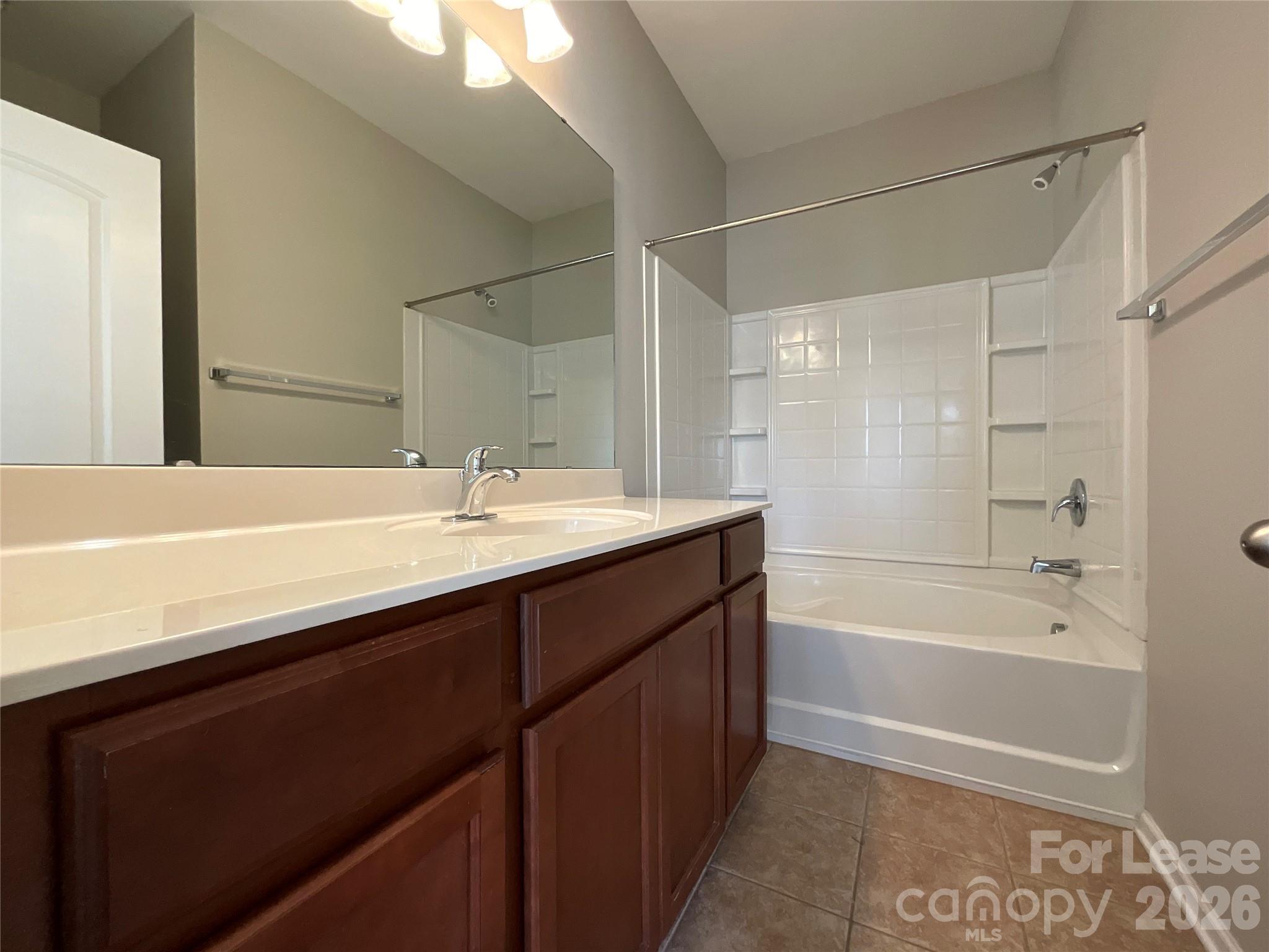 9511 Longstone Lane Property Photo 14