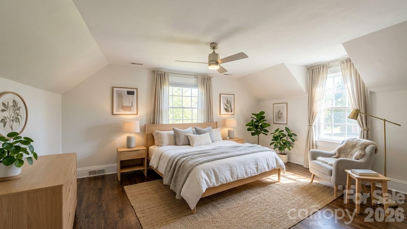 431 9th Street Property Photo 8