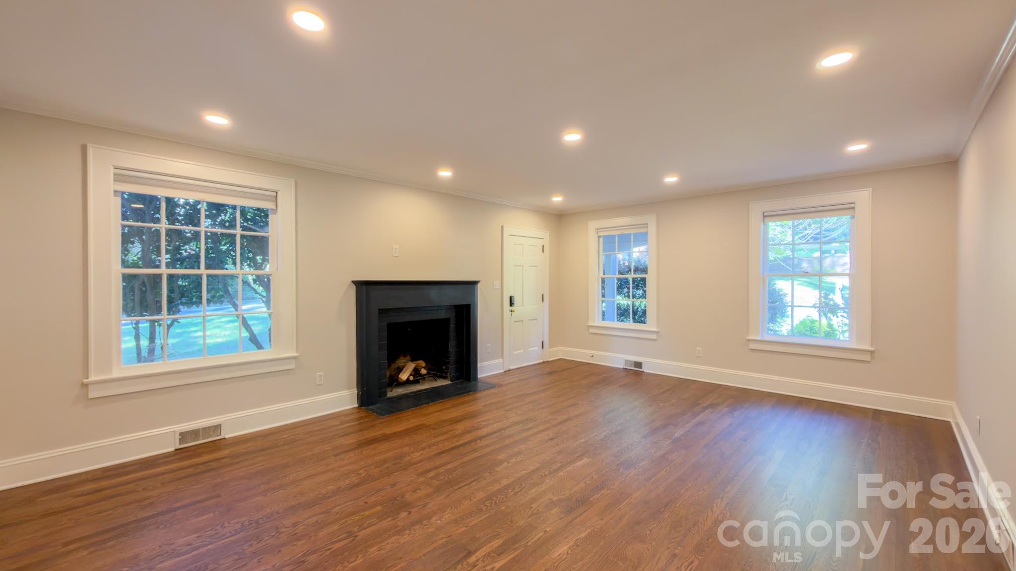 431 9th Street Property Photo 12