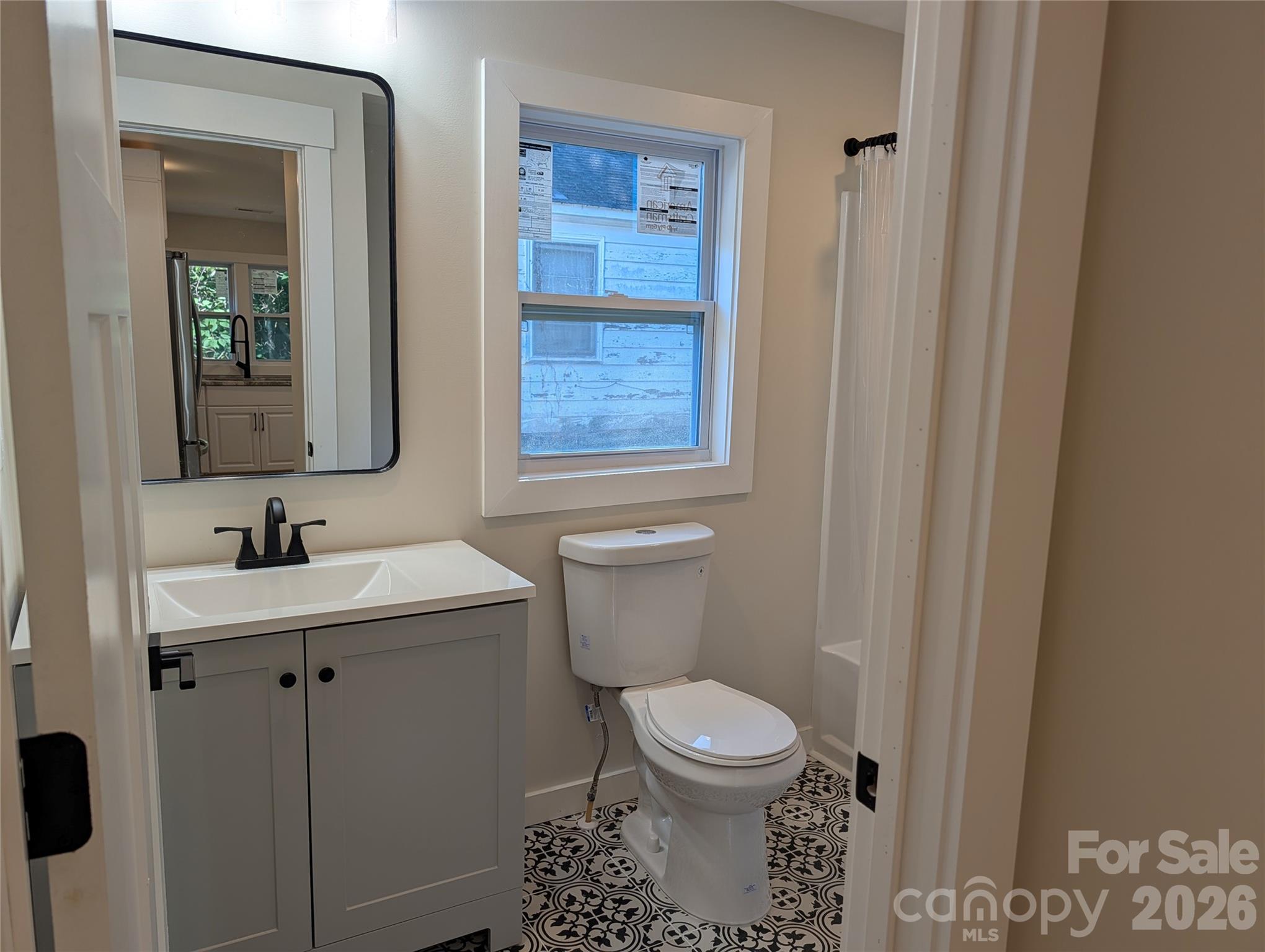 213 Rice Street Property Photo 16