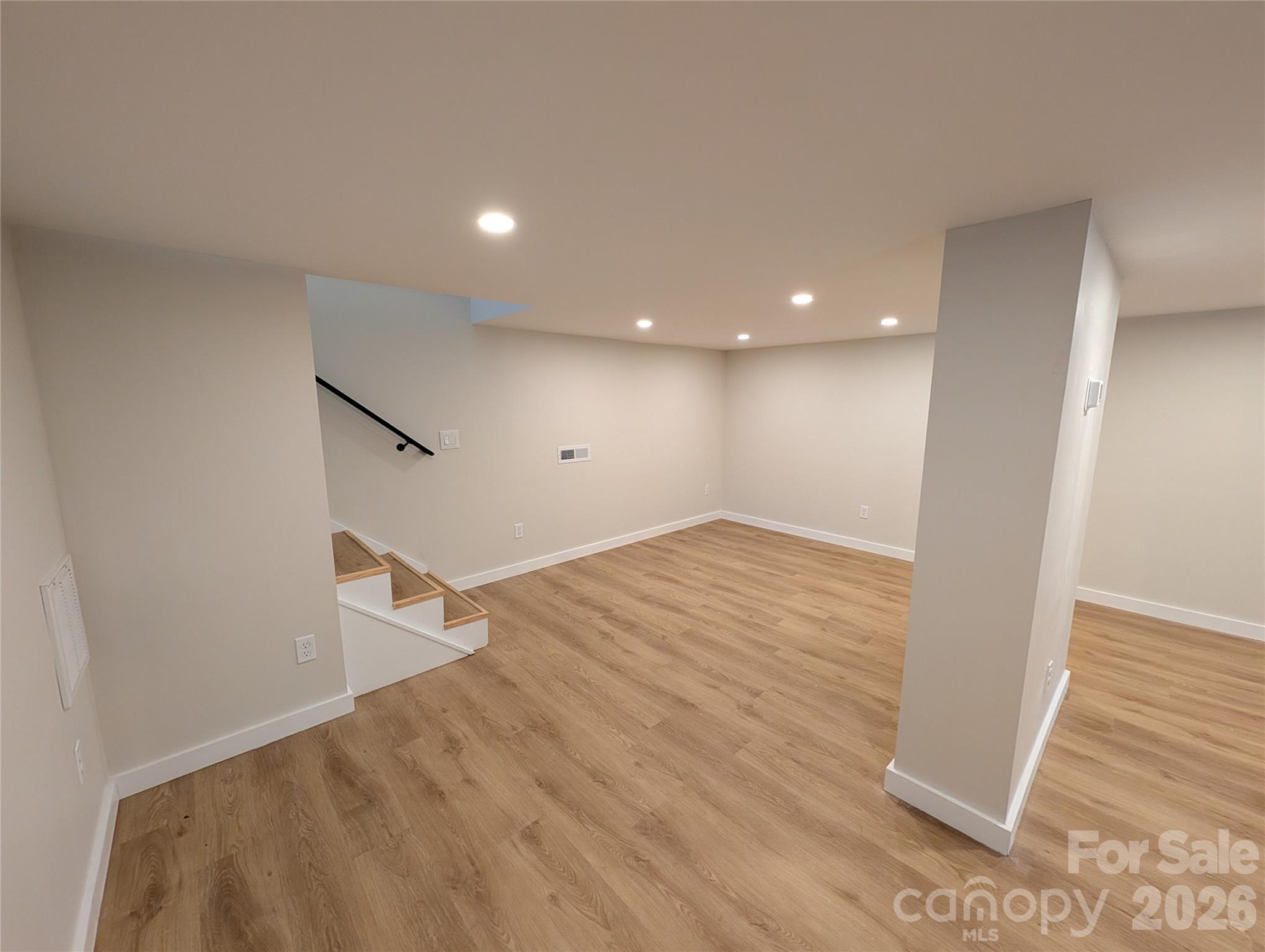 213 Rice Street Property Photo 26