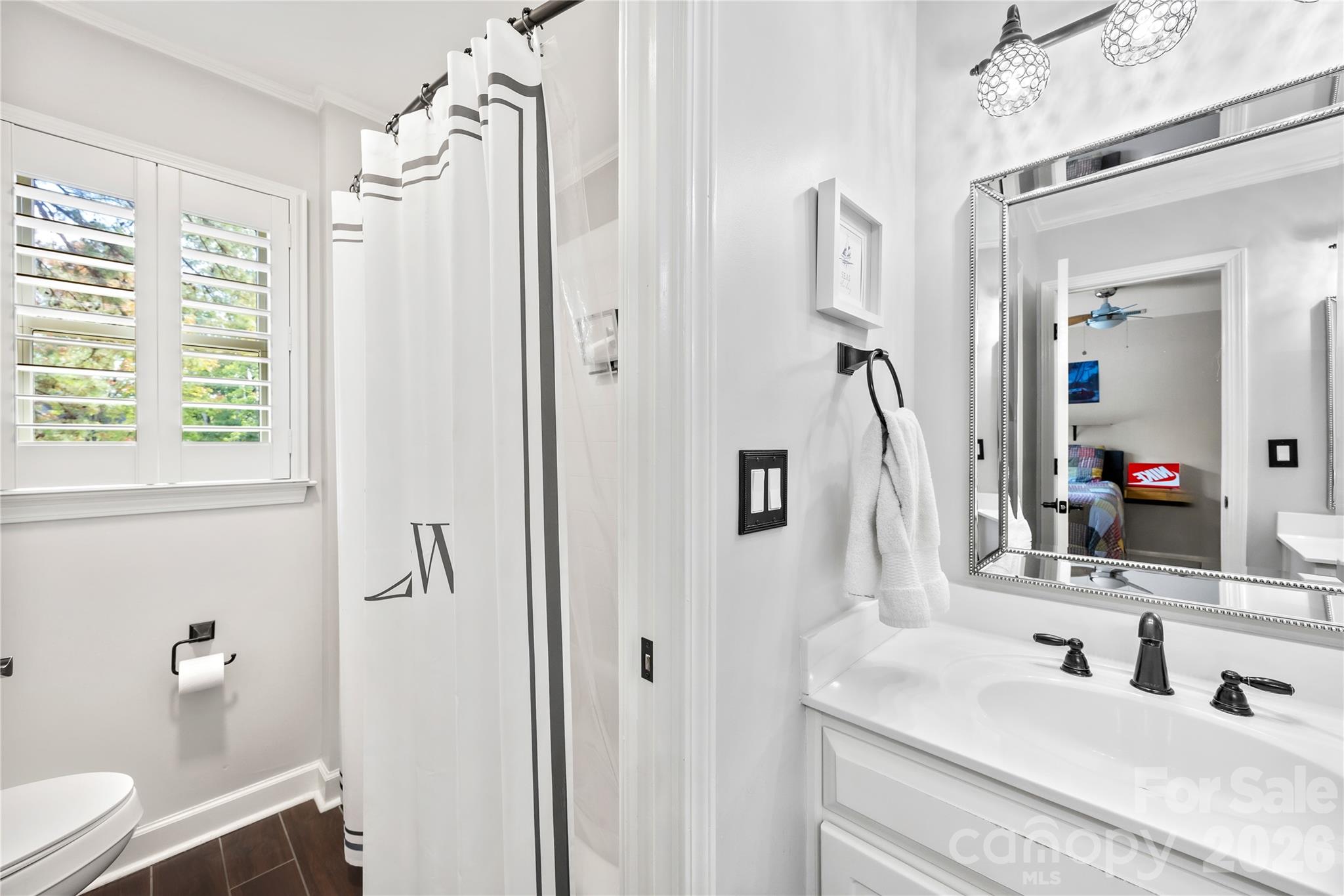 15728 Delancey Lane Property Photo 29