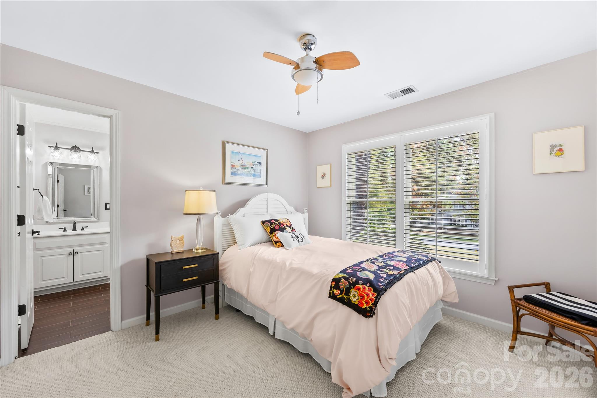 15728 Delancey Lane Property Photo 30