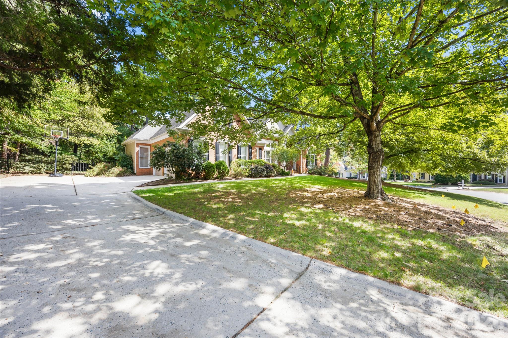 15728 Delancey Lane Property Photo 40