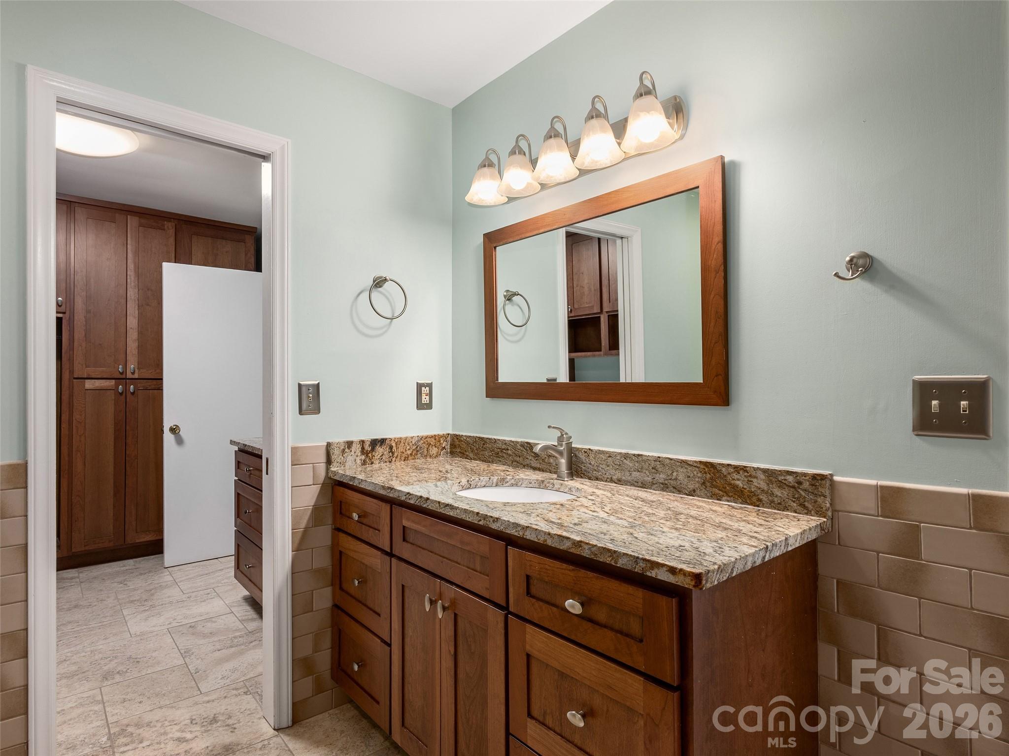 623 Owensby Road Property Photo 17