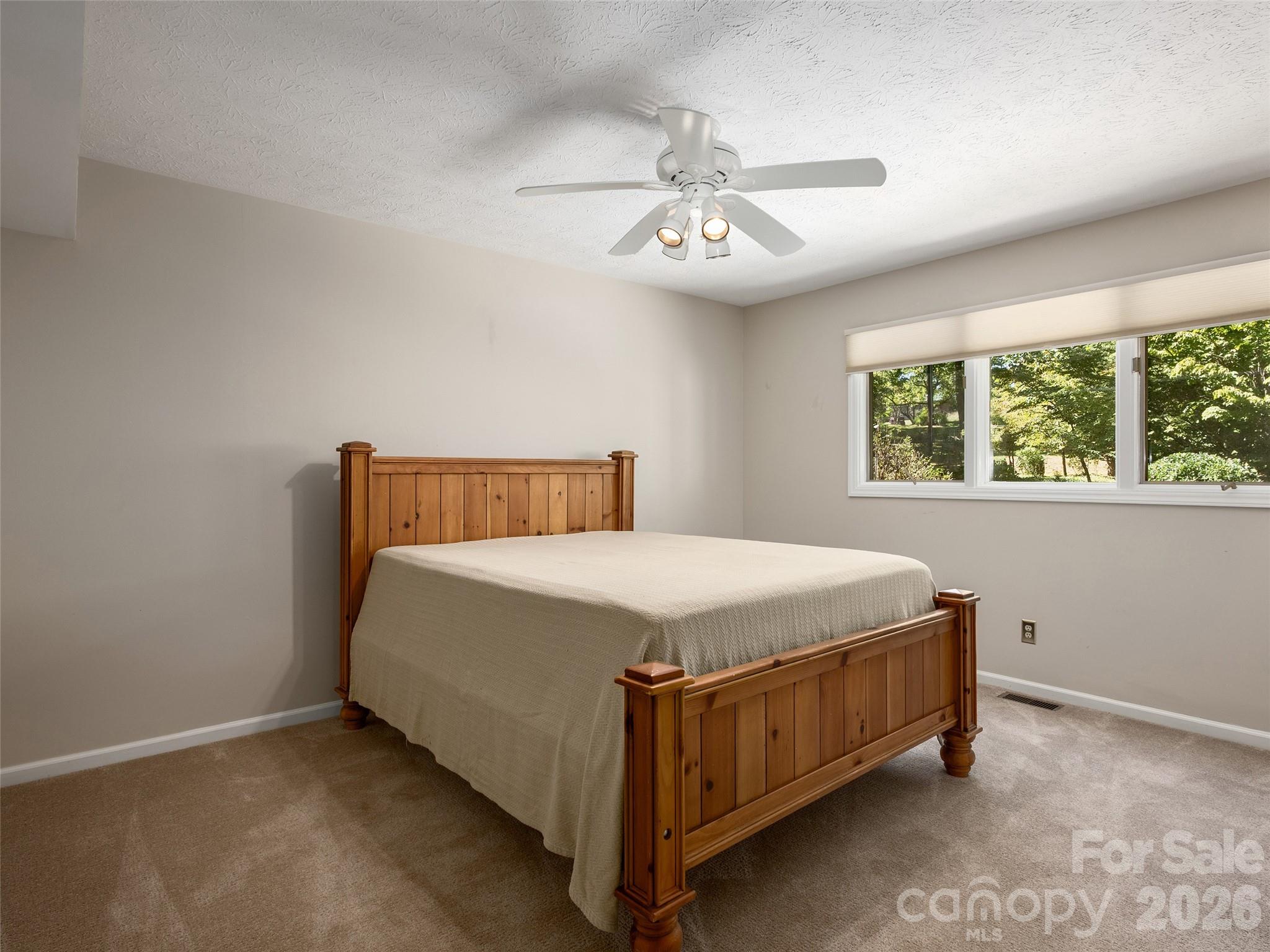 623 Owensby Road Property Photo 21