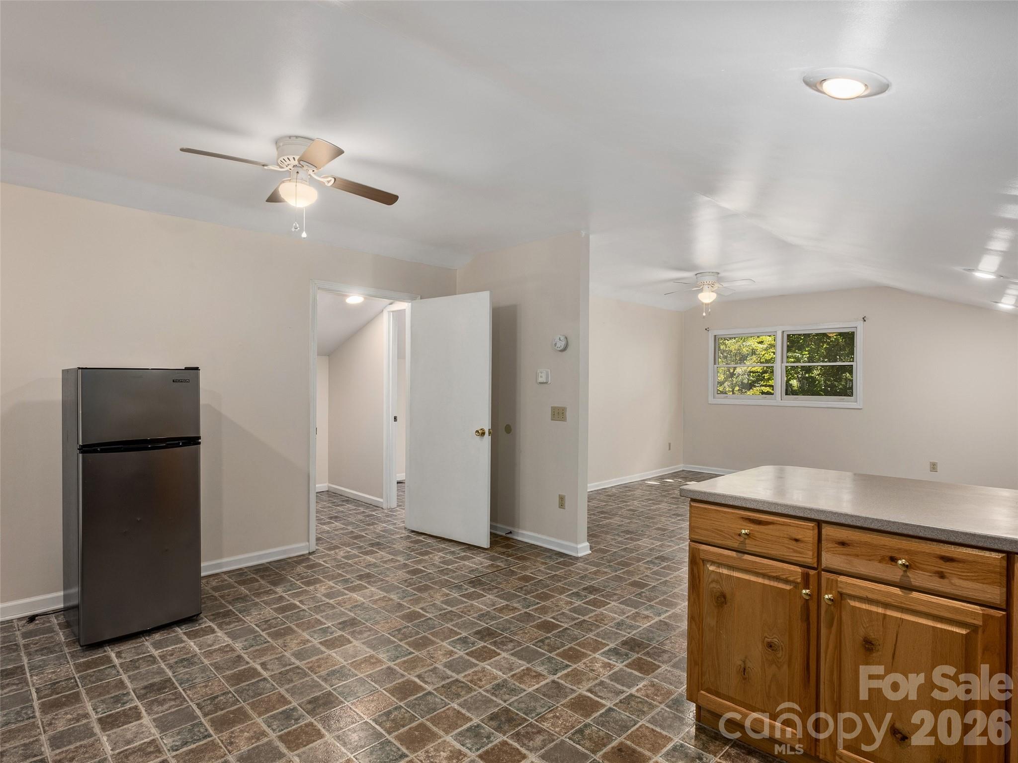 623 Owensby Road Property Photo 31