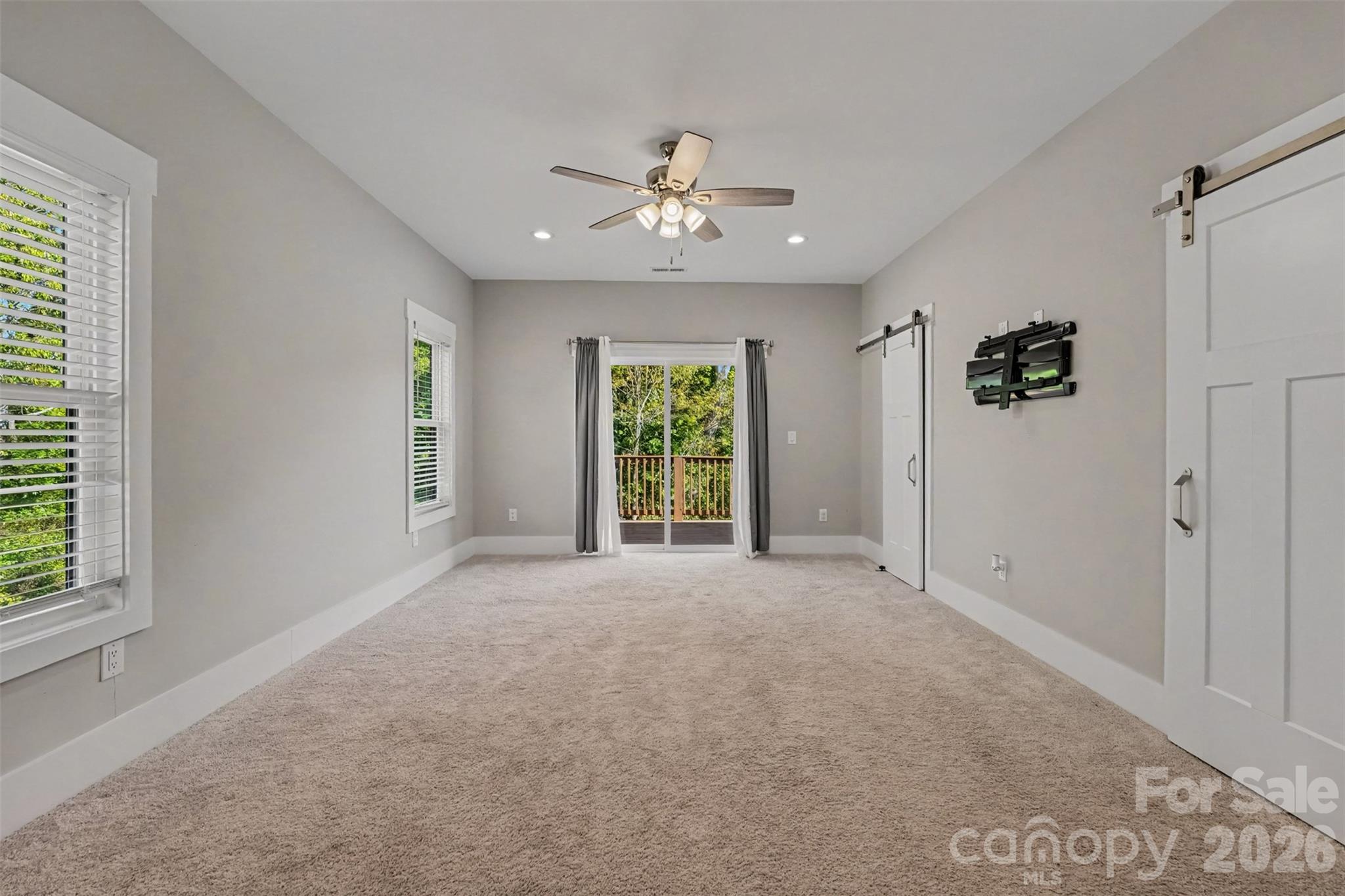 5345 Christopher Road Property Photo 16