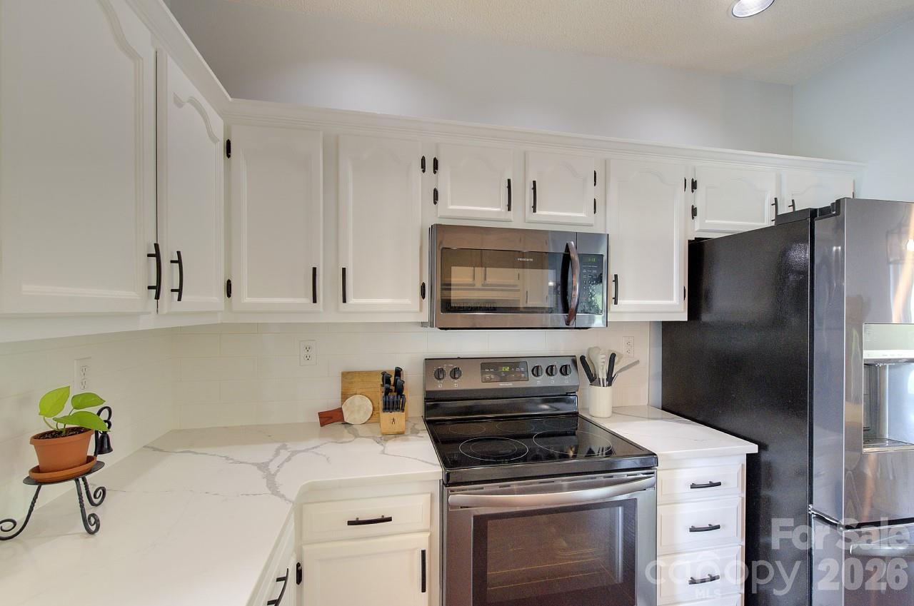 60 Golden Lane Property Photo 20