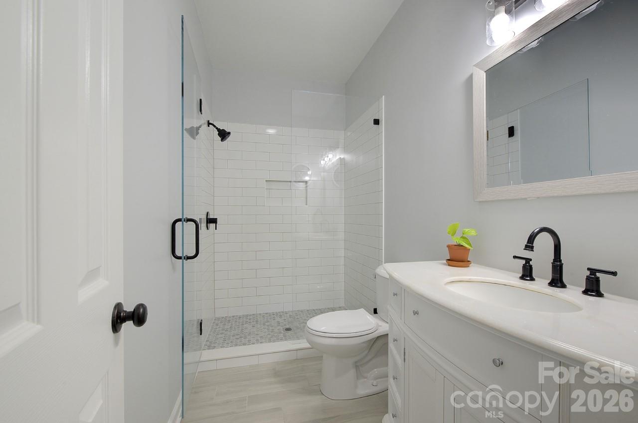 60 Golden Lane Property Photo 28