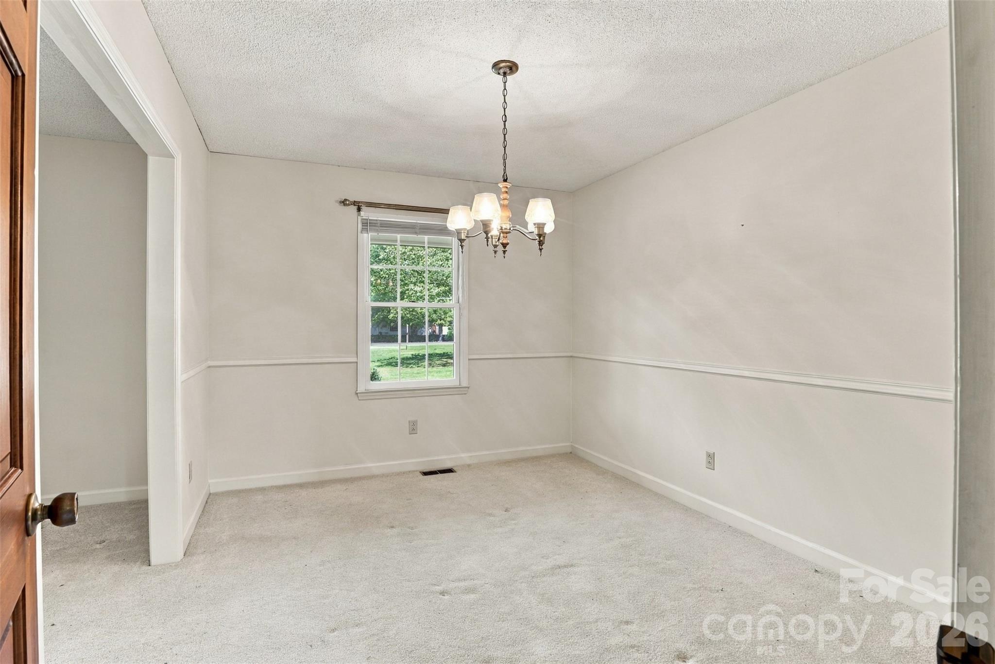 1213 Hawthorne Road Property Photo 11
