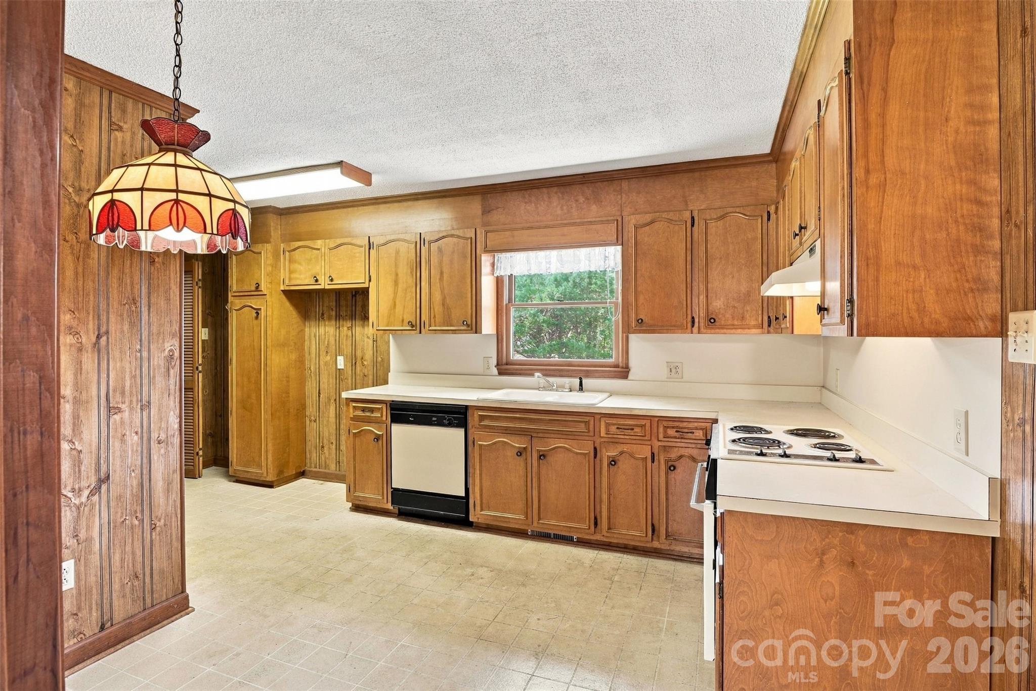 1213 Hawthorne Road Property Photo 12