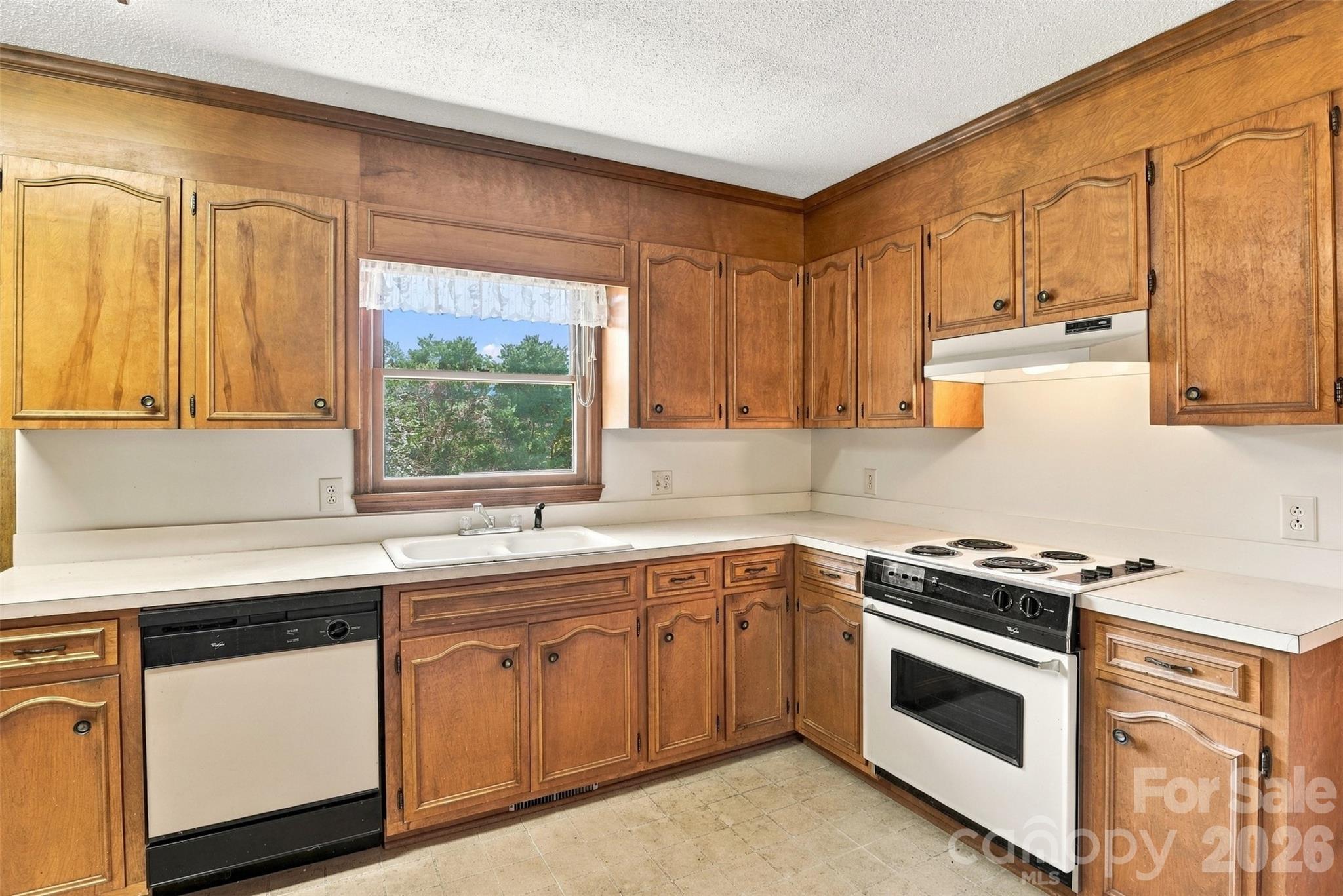 1213 Hawthorne Road Property Photo 14