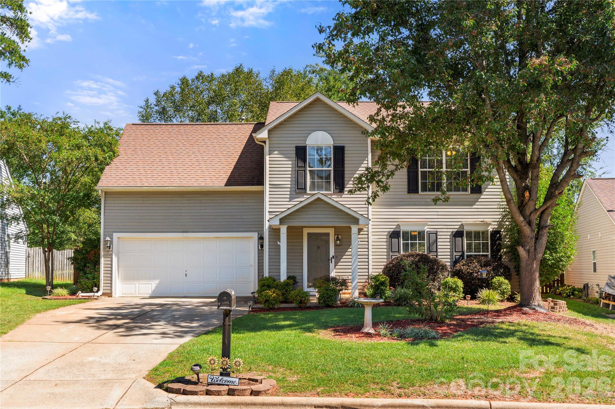 124 Emily Ivy Court Property Photo 1