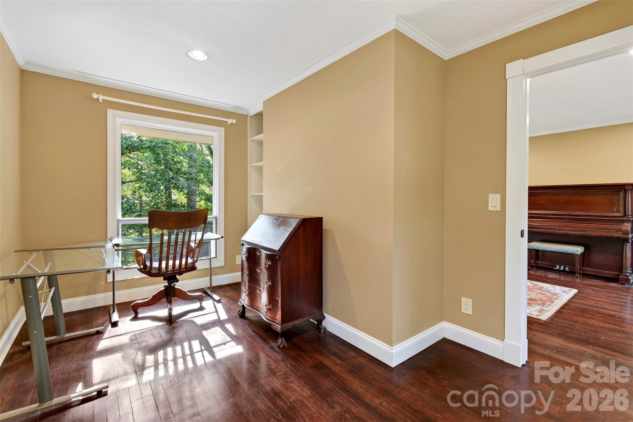 14 Willow Road Property Photo 6