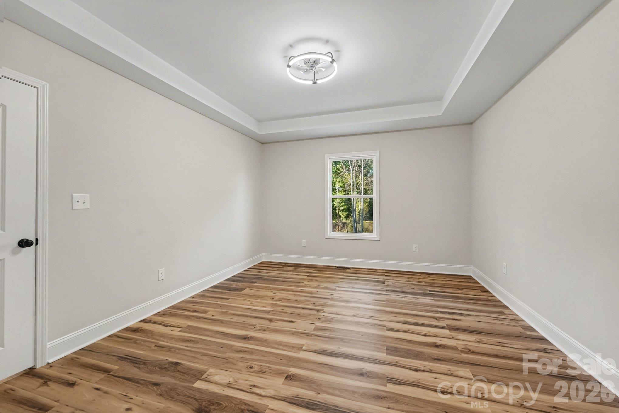 1825 Hollywood Drive Property Photo 11