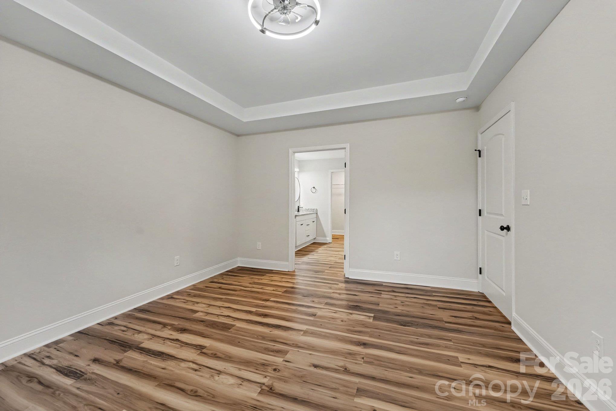 1825 Hollywood Drive Property Photo 12