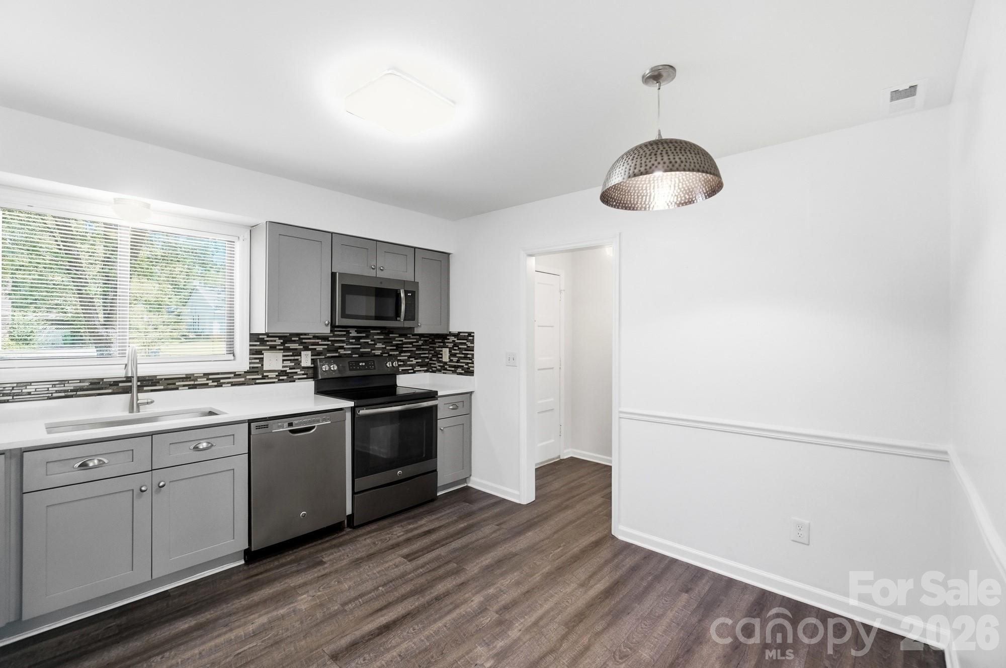 5921 Falstaff Drive Property Photo 15