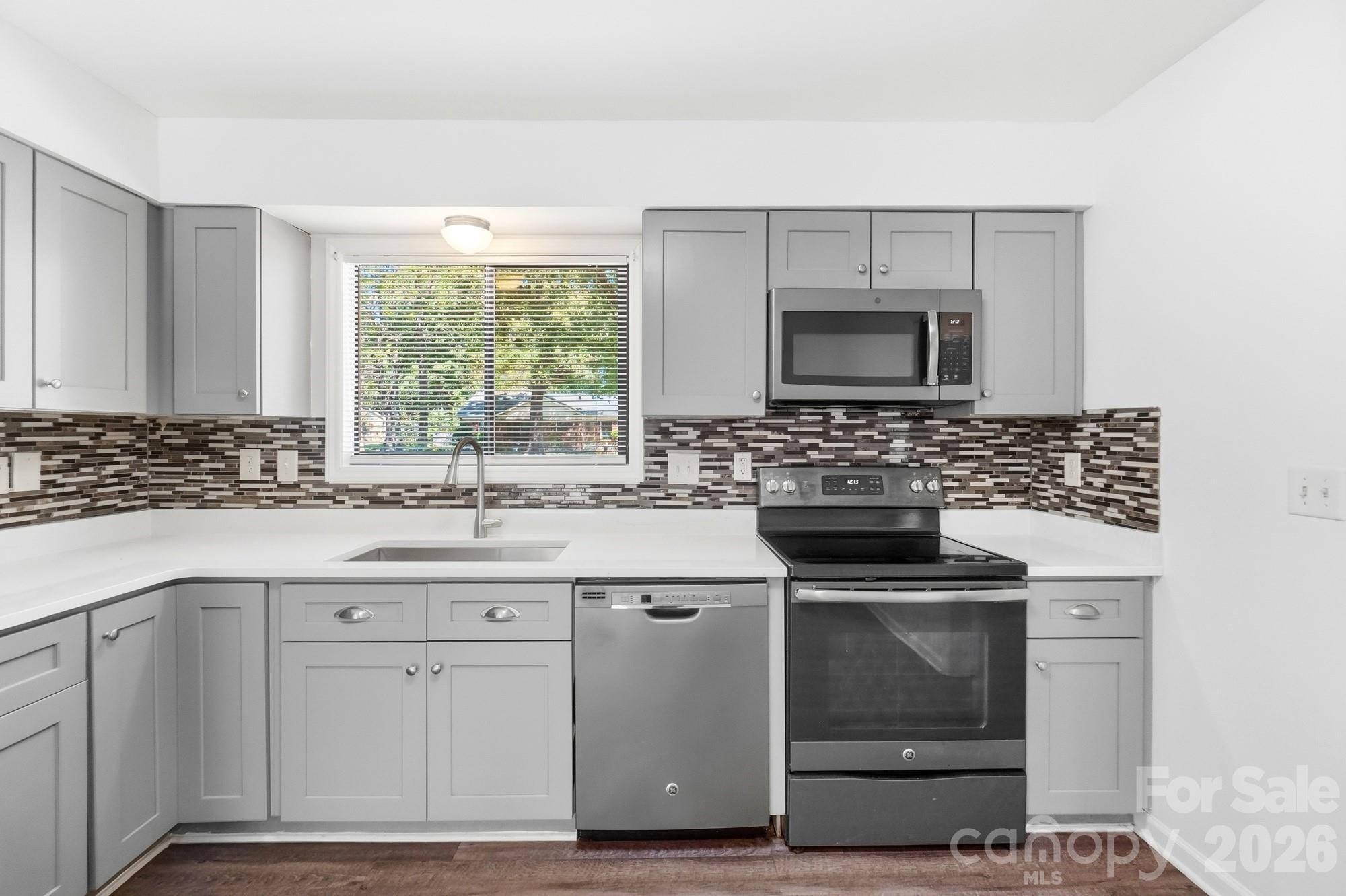 5921 Falstaff Drive Property Photo 16