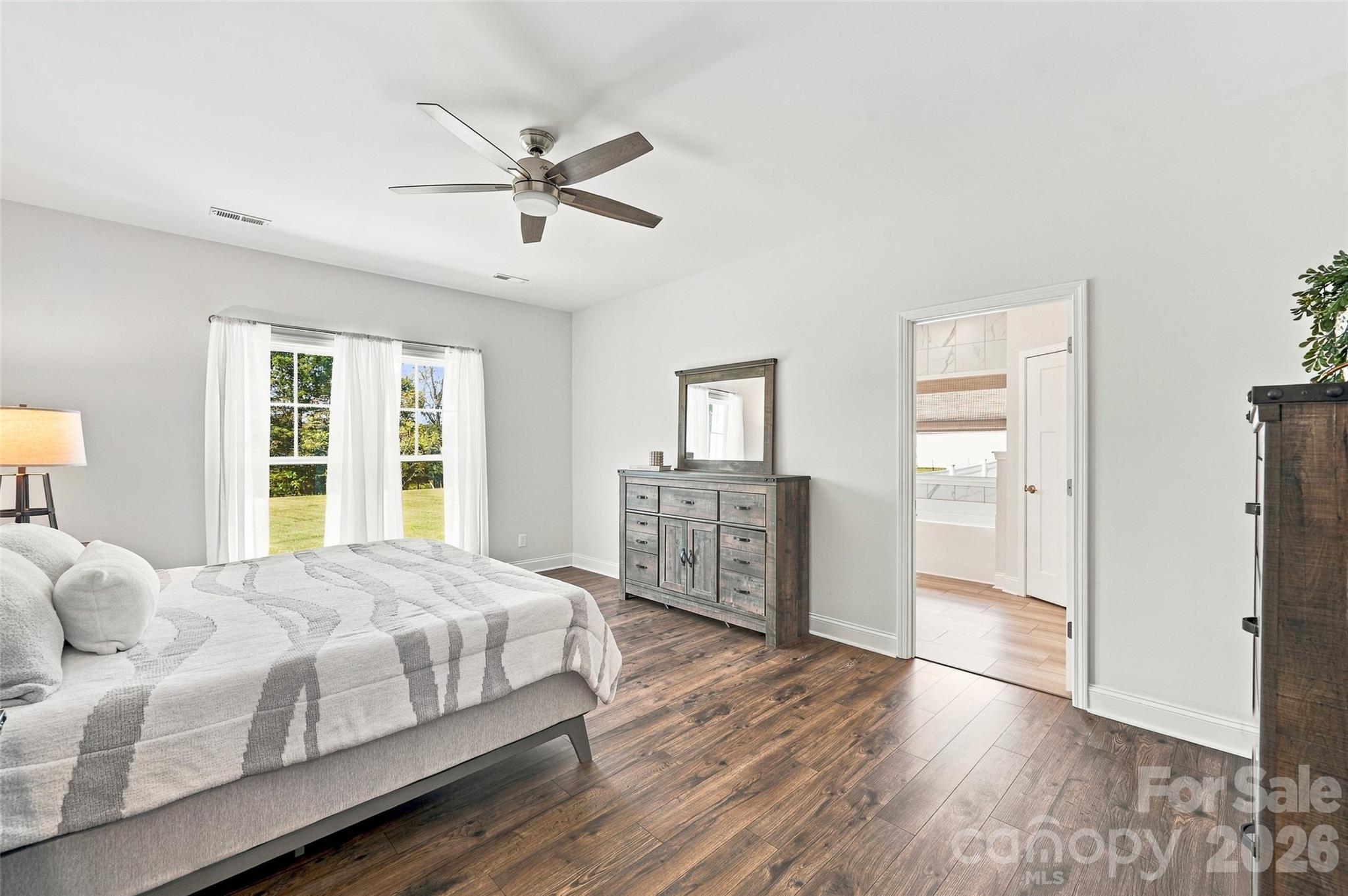 196 Treebark Road 10 Property Photo 25