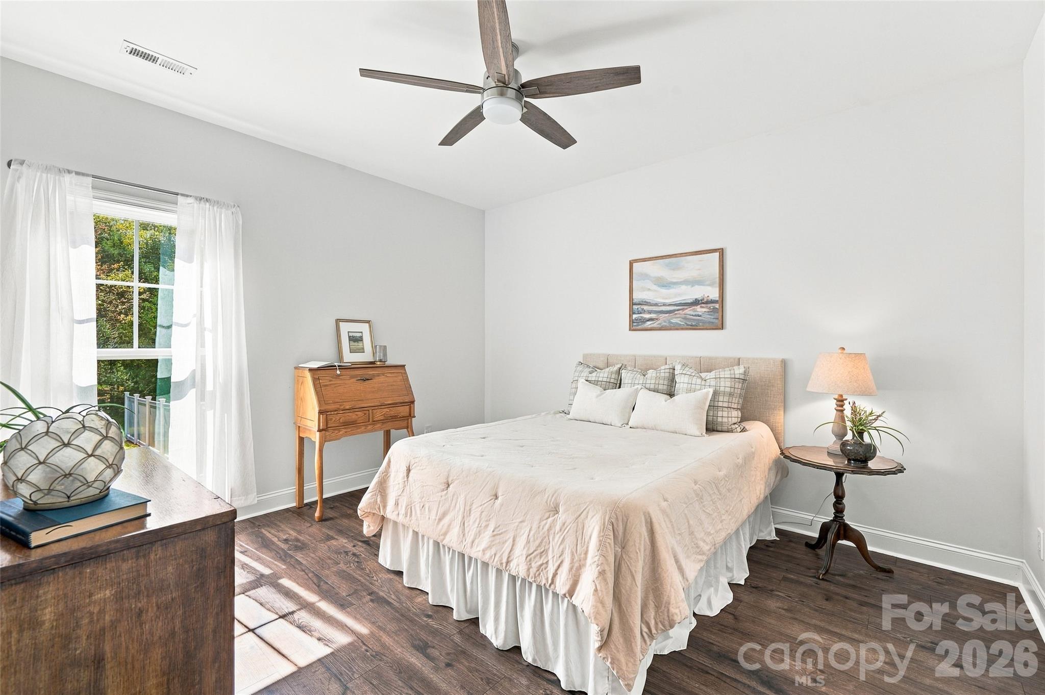 196 Treebark Road 10 Property Photo 30