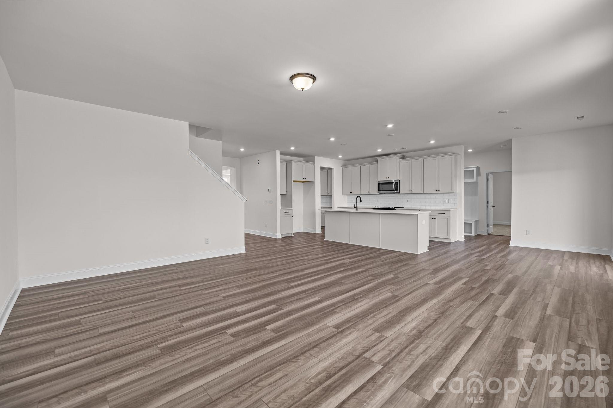 308 Supernova Drive Property Photo 14