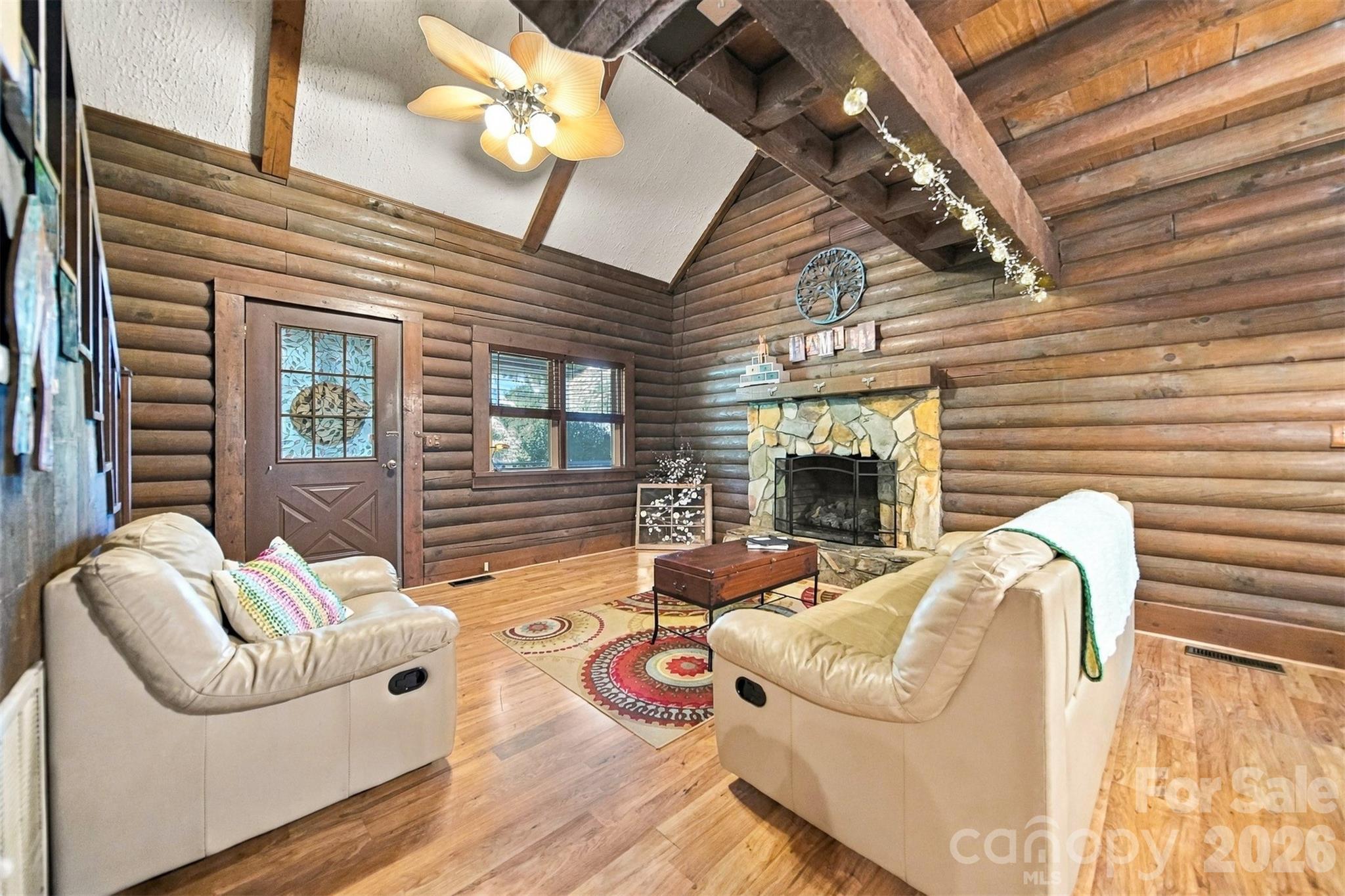 306 Chickasaw Trail Property Photo 6
