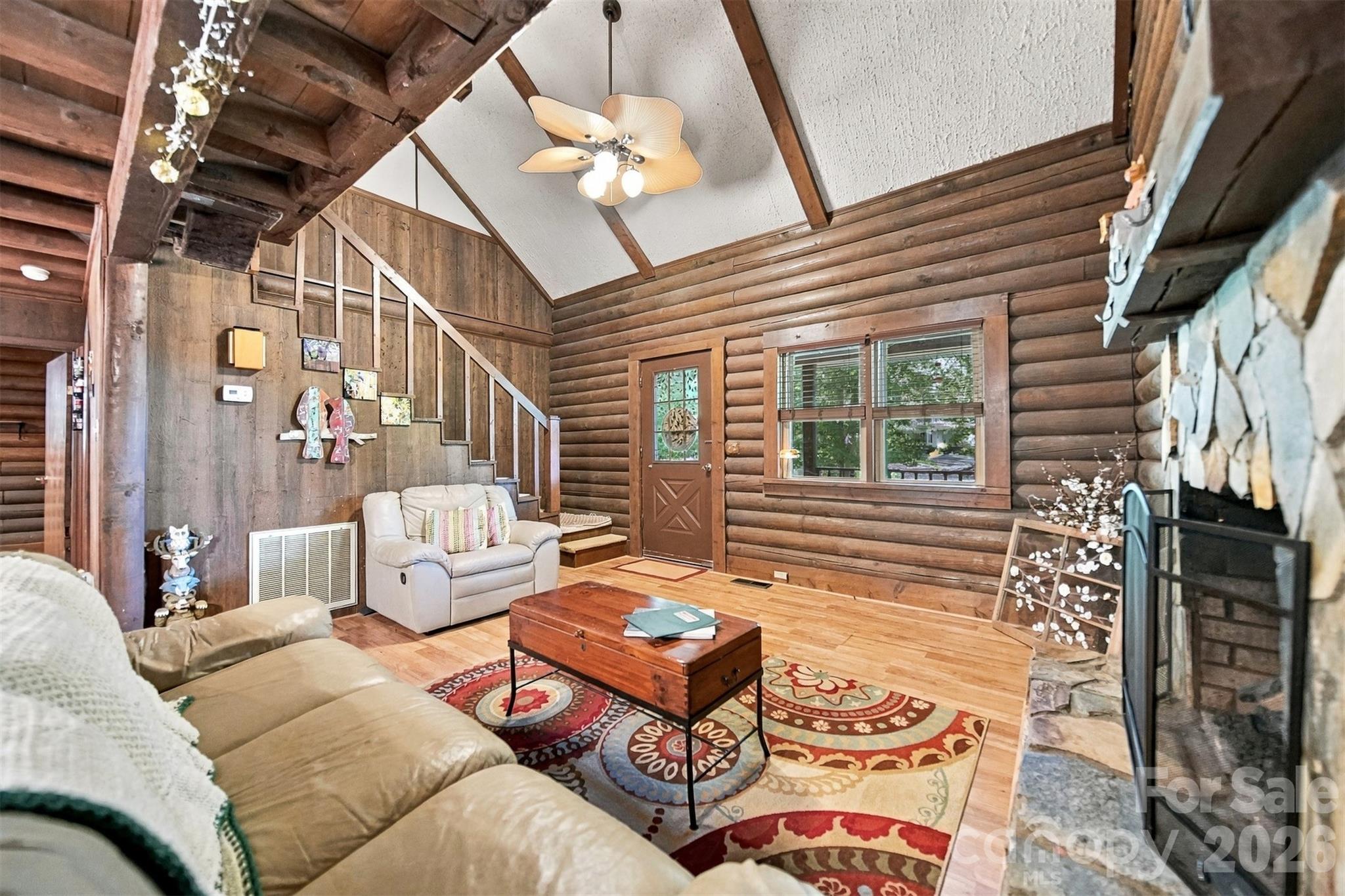 306 Chickasaw Trail Property Photo 8