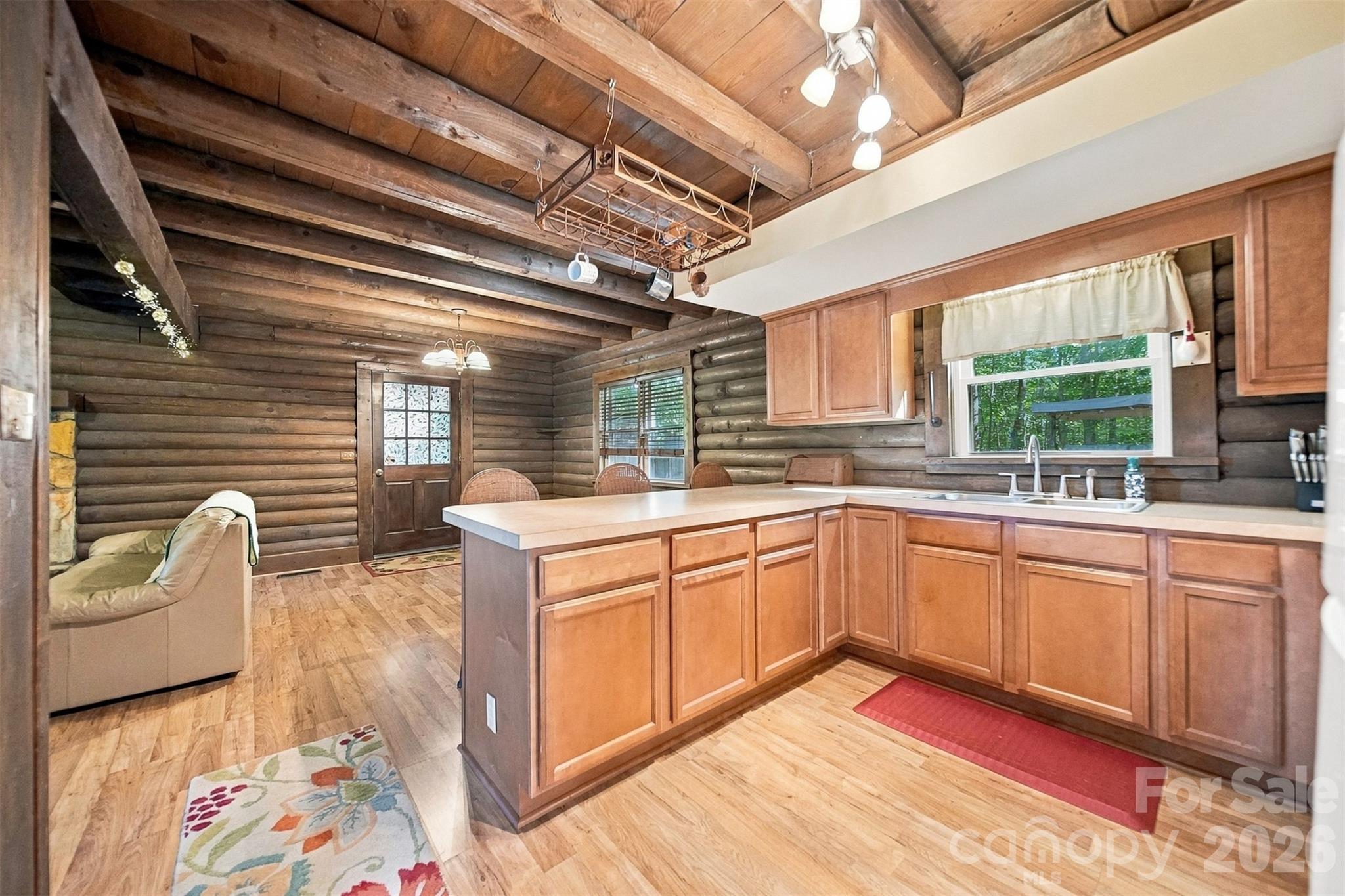 306 Chickasaw Trail Property Photo 18
