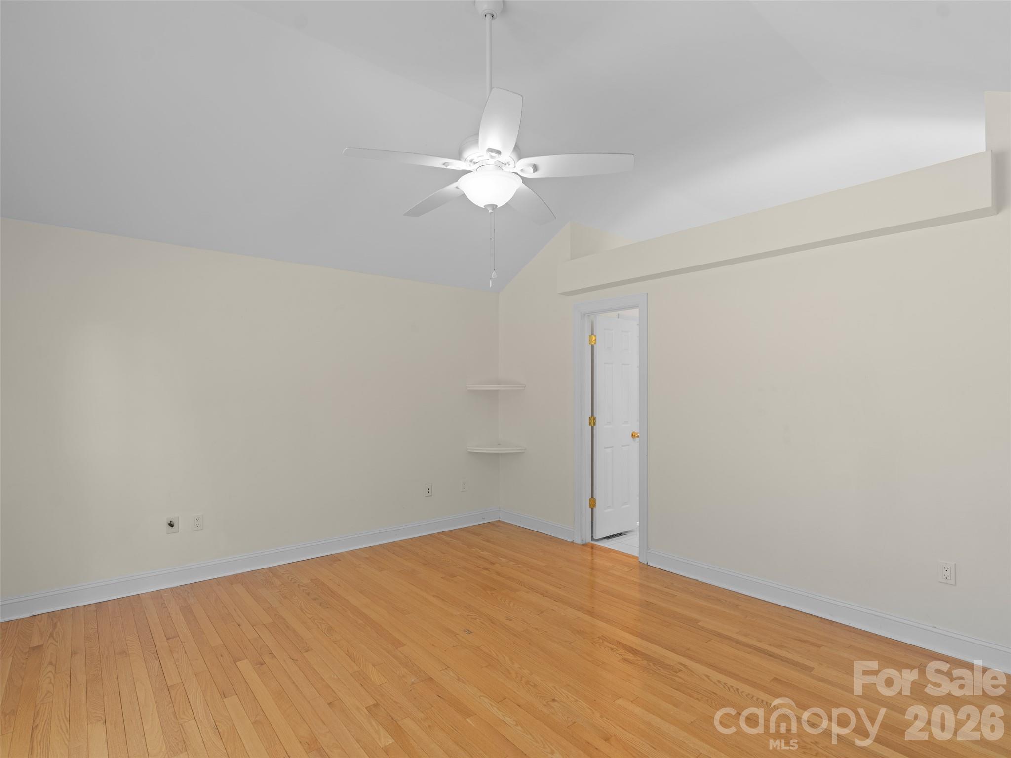 1011 Overhill Road Property Photo 22