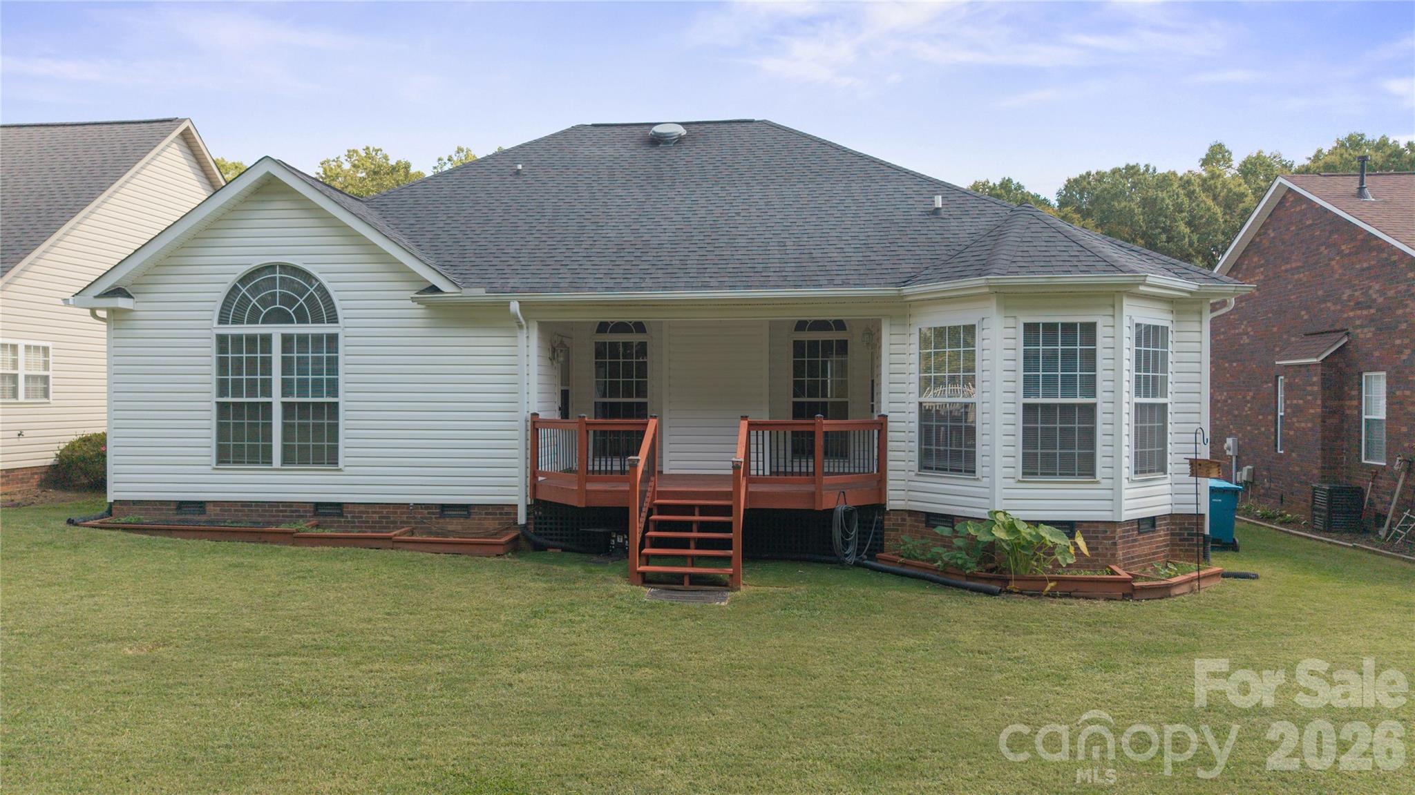 1011 Overhill Road Property Photo 28