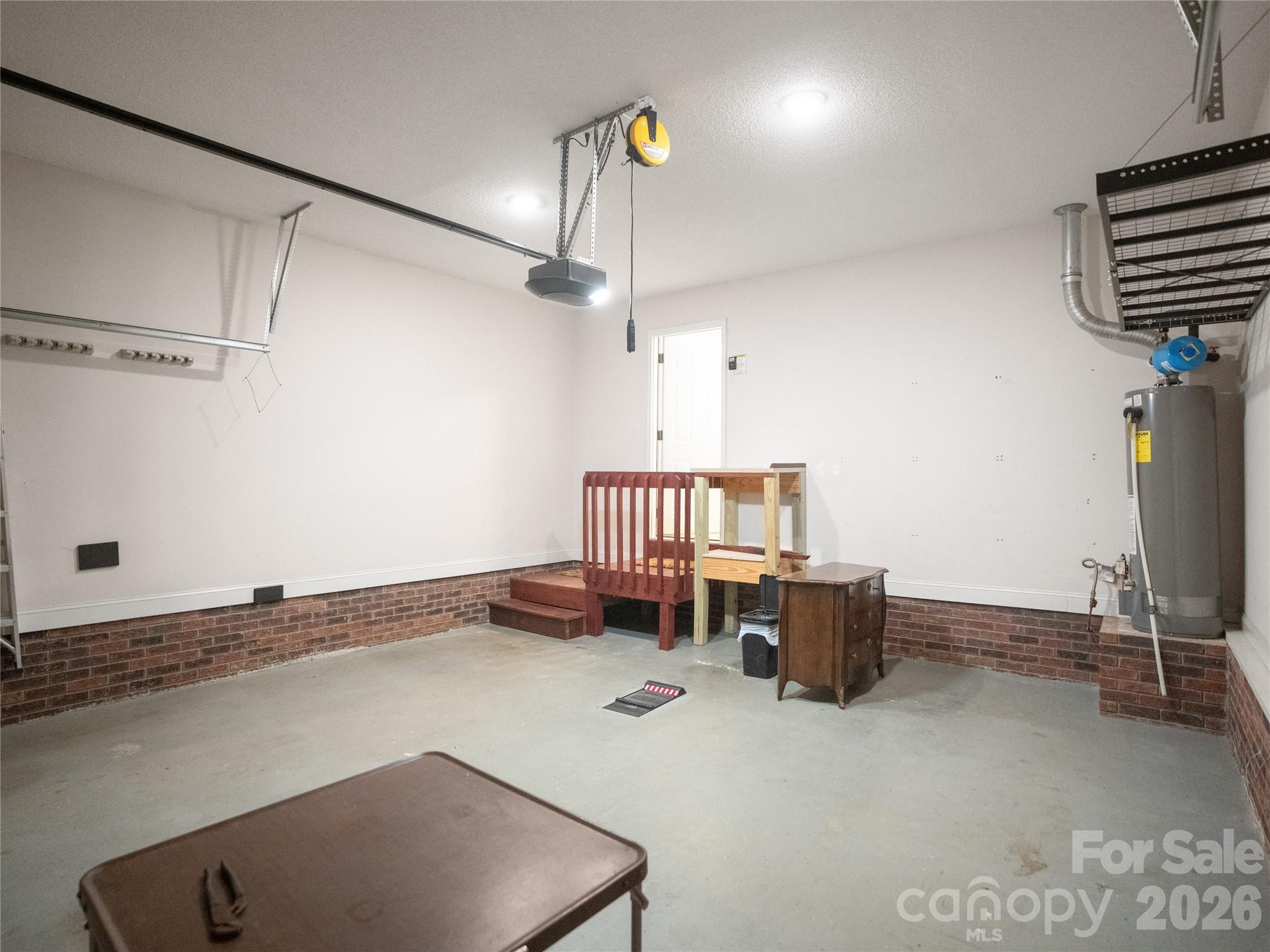 1011 Overhill Road Property Photo 33