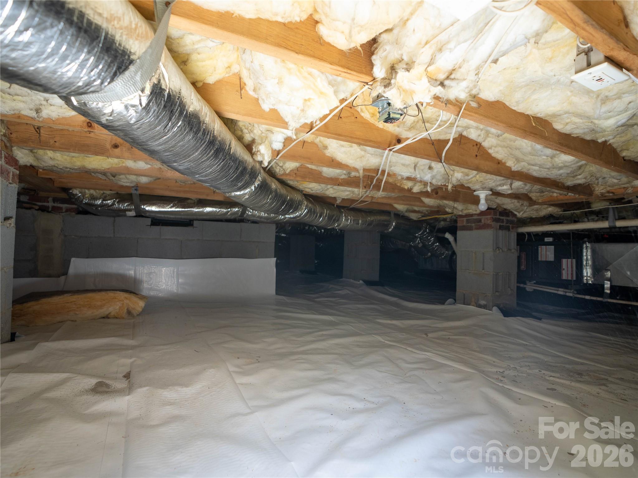 1011 Overhill Road Property Photo 39