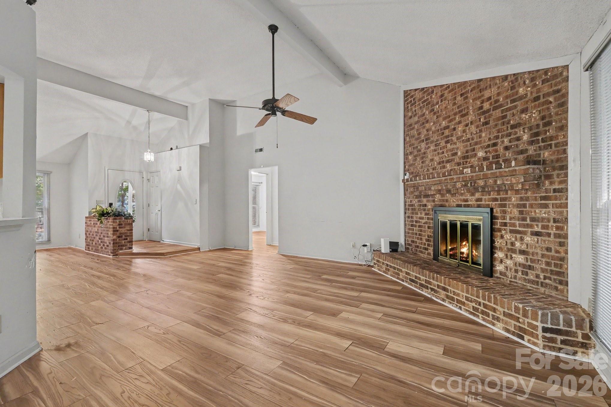 5607 Dorchester Avenue Property Photo 15