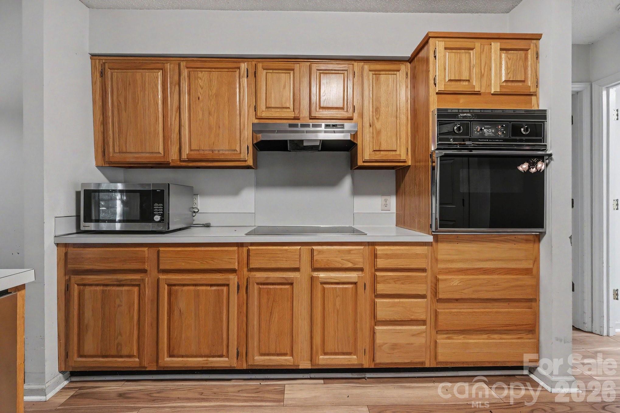 5607 Dorchester Avenue Property Photo 21