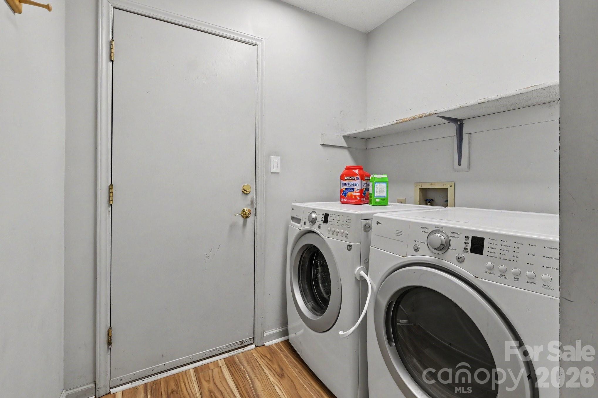 5607 Dorchester Avenue Property Photo 27
