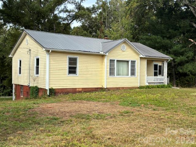 949 Cove Road Property Photo 2