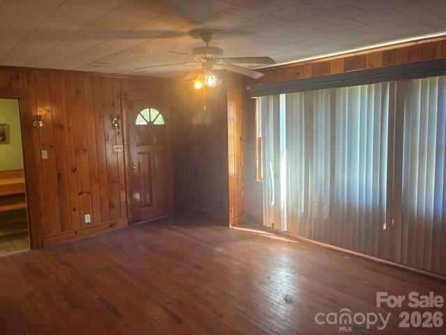 949 Cove Road Property Photo 13