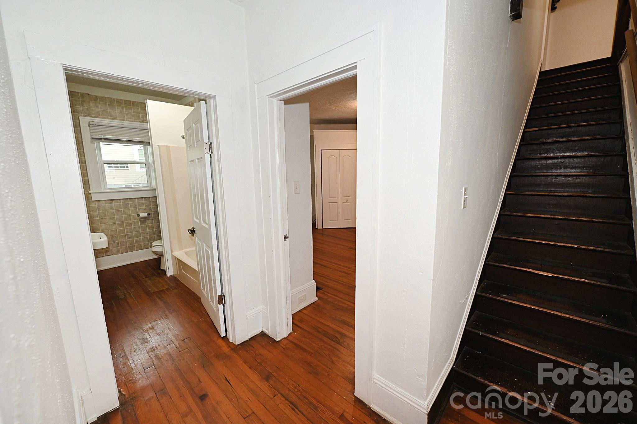 755 2nd Avenue Property Photo 6