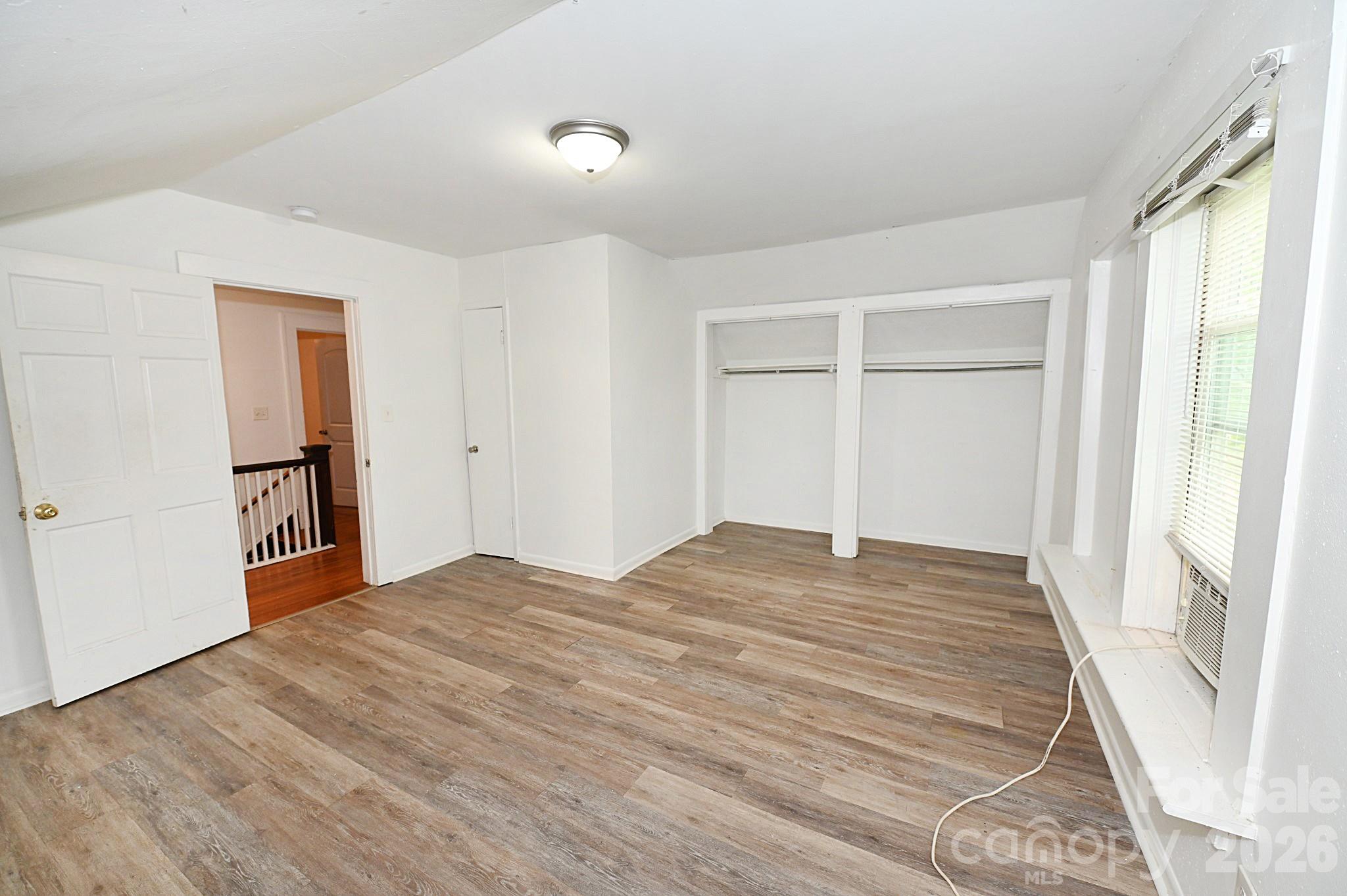 755 2nd Avenue Property Photo 12