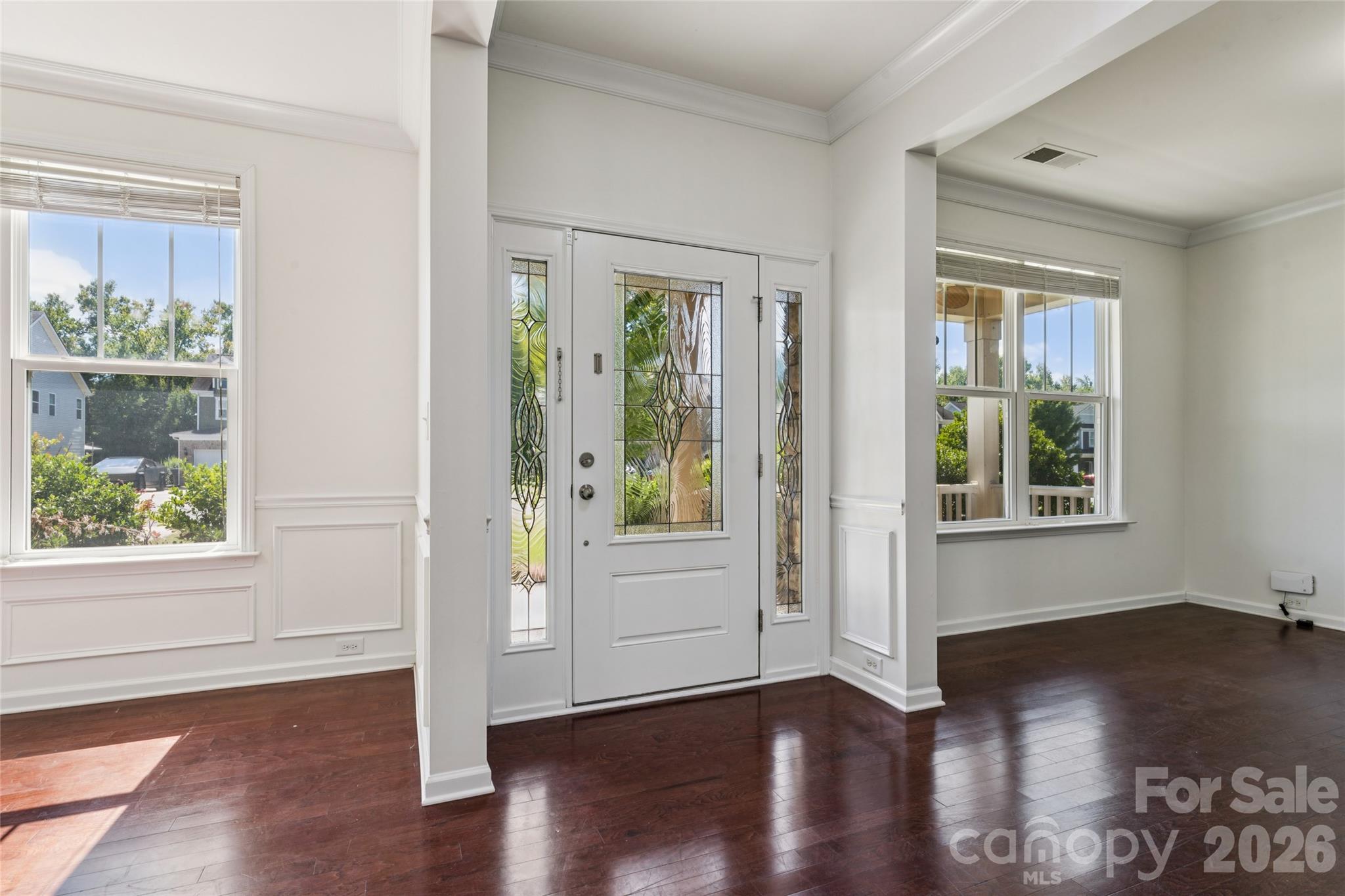 2642 Treeline Drive Property Photo 4
